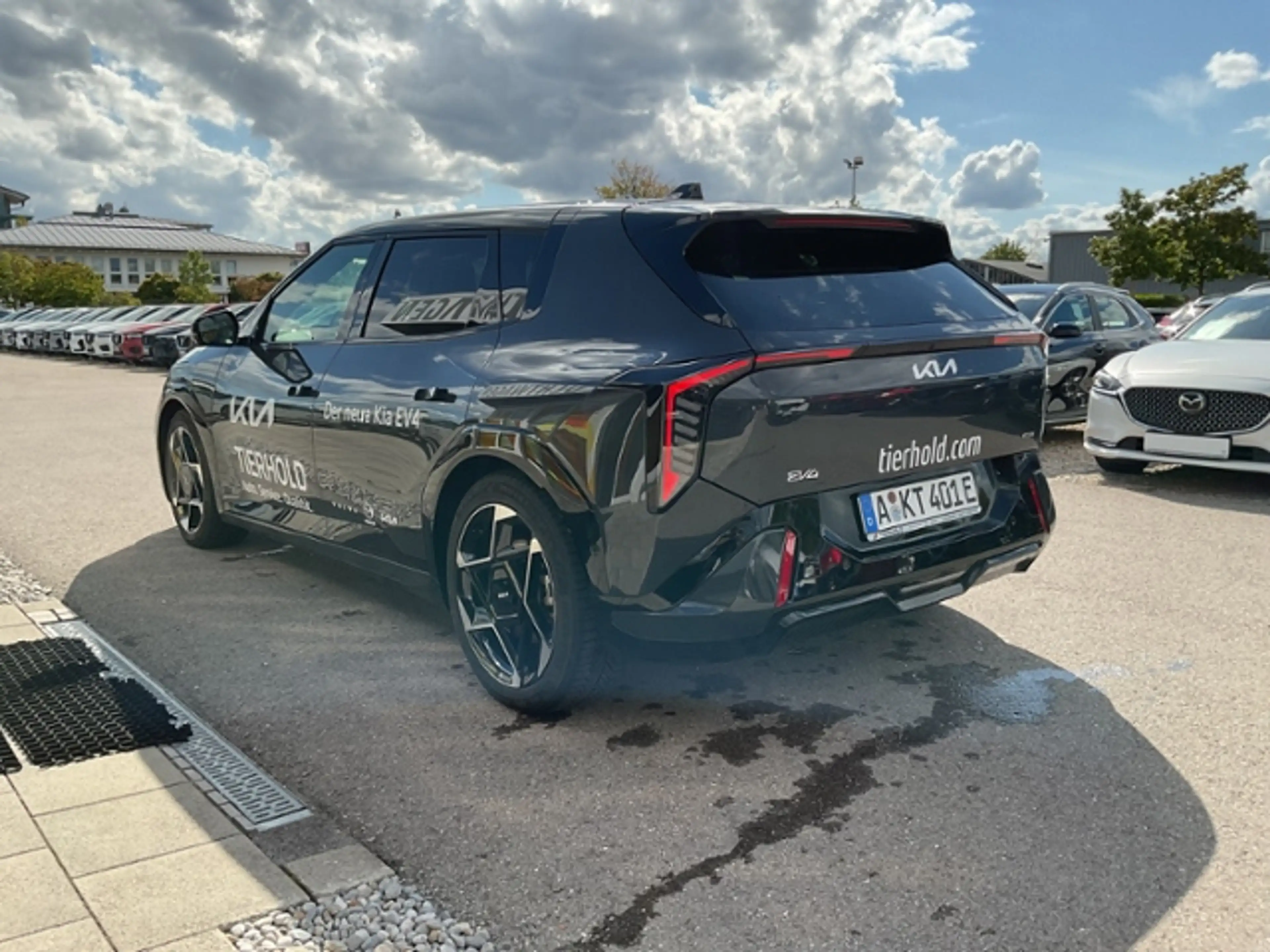 Kia EV4 Fastback GT-Line FWD 81 DWP COM CON 360° GD — photo 5
