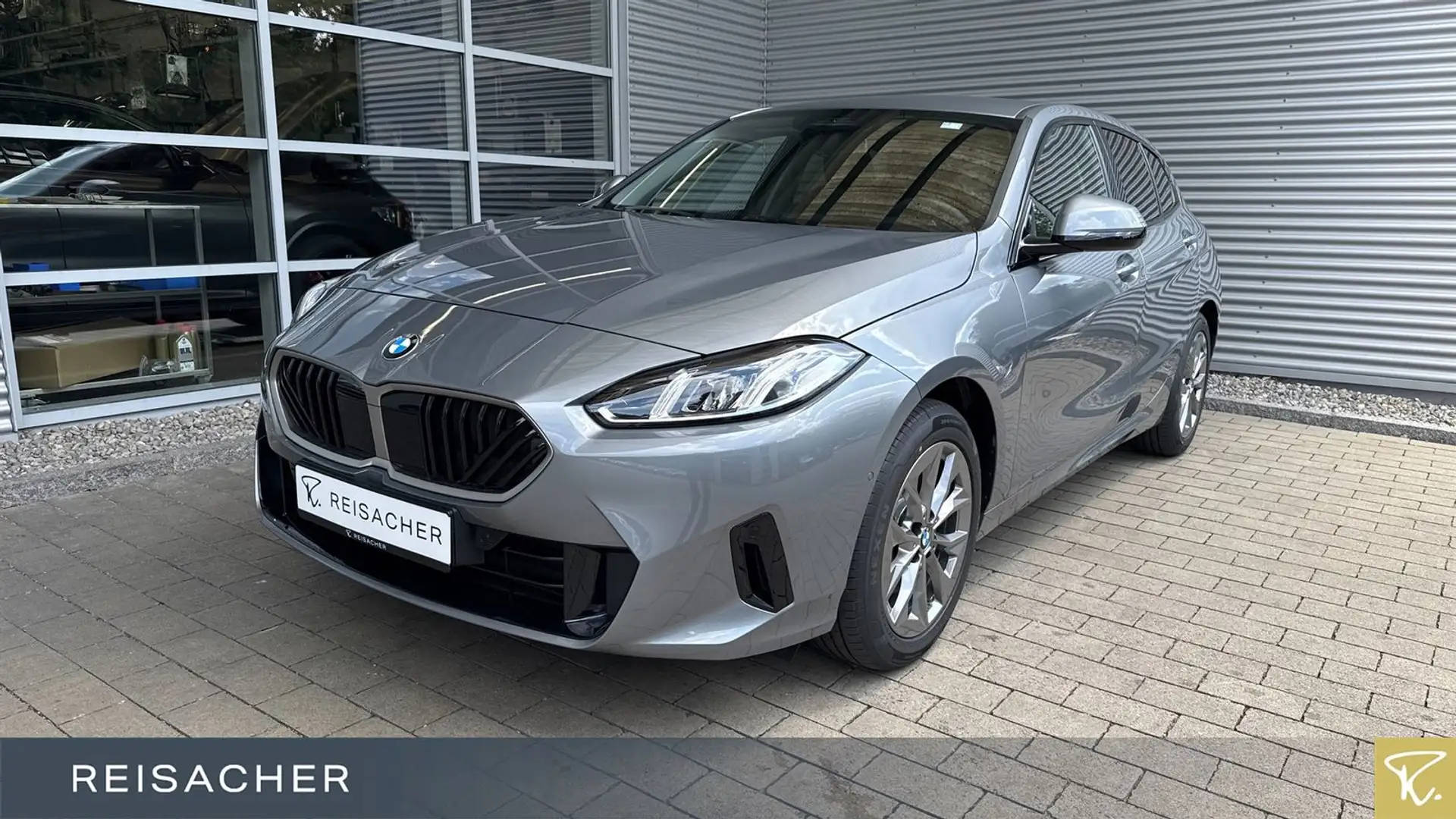 BMW 120 AHK,Autom Grau - 1
