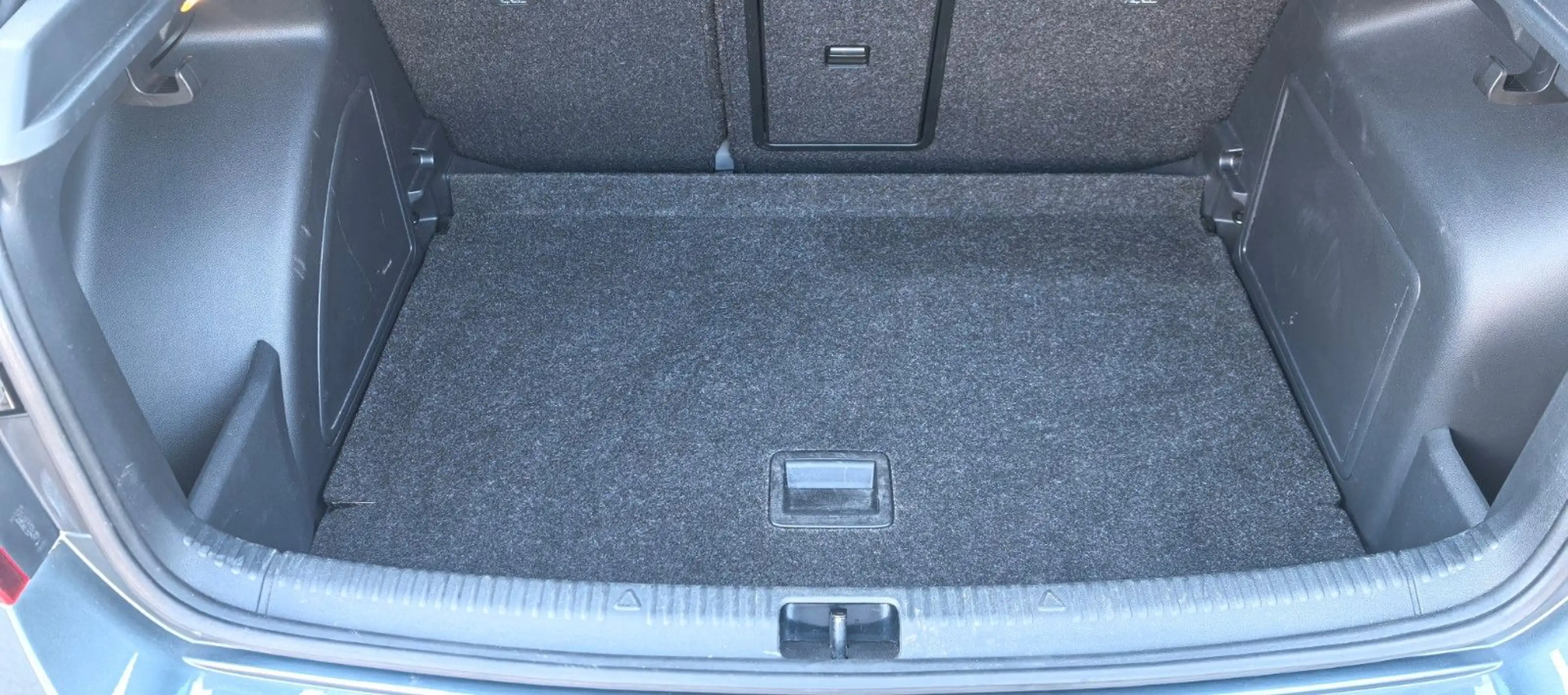 Skoda Rapid/Spaceback Spaceback Clever Touchscreen/Navi/1.Hand — photo 26