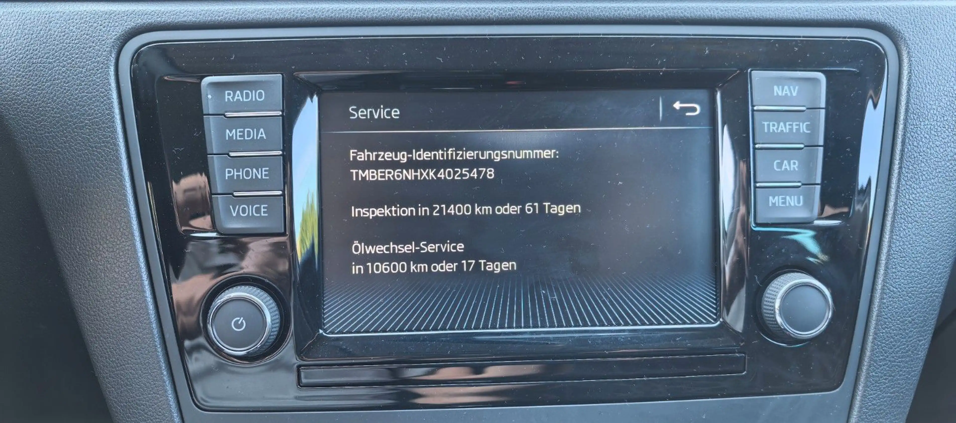 Skoda Rapid/Spaceback Spaceback Clever Touchscreen/Navi/1.Hand — photo 11