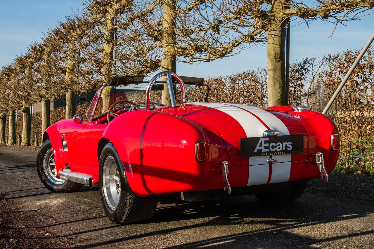 AC Cobra SUPERFORMANCE *** ROUSH 427R - V8 / MONZA RED ***, foto 3