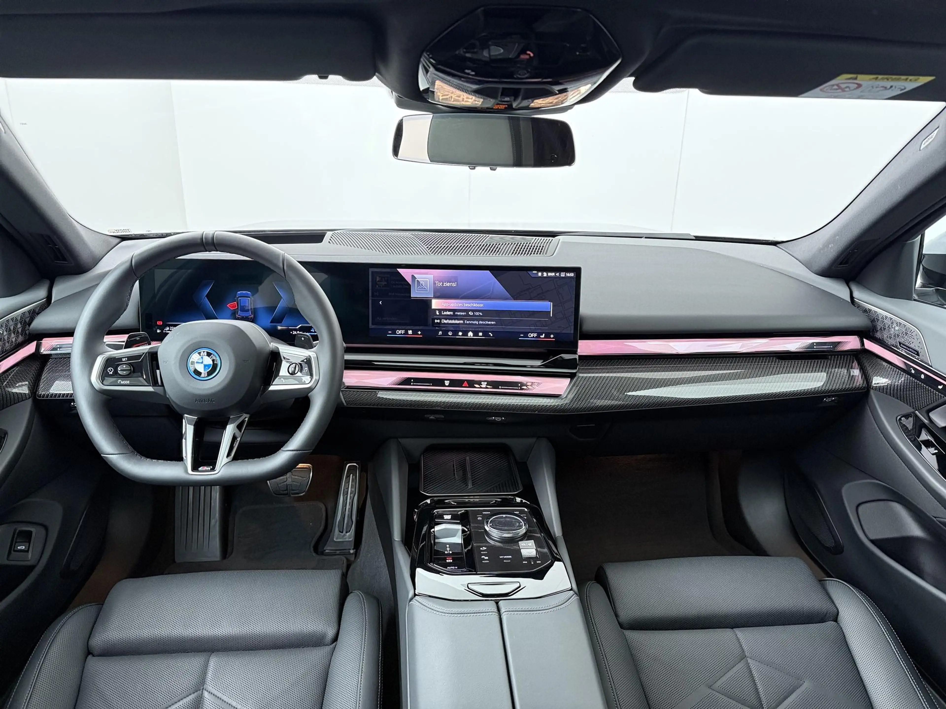 BMW 550 5-serie Touring 550e xDrive M Sport Pro | Panorama — photo 5