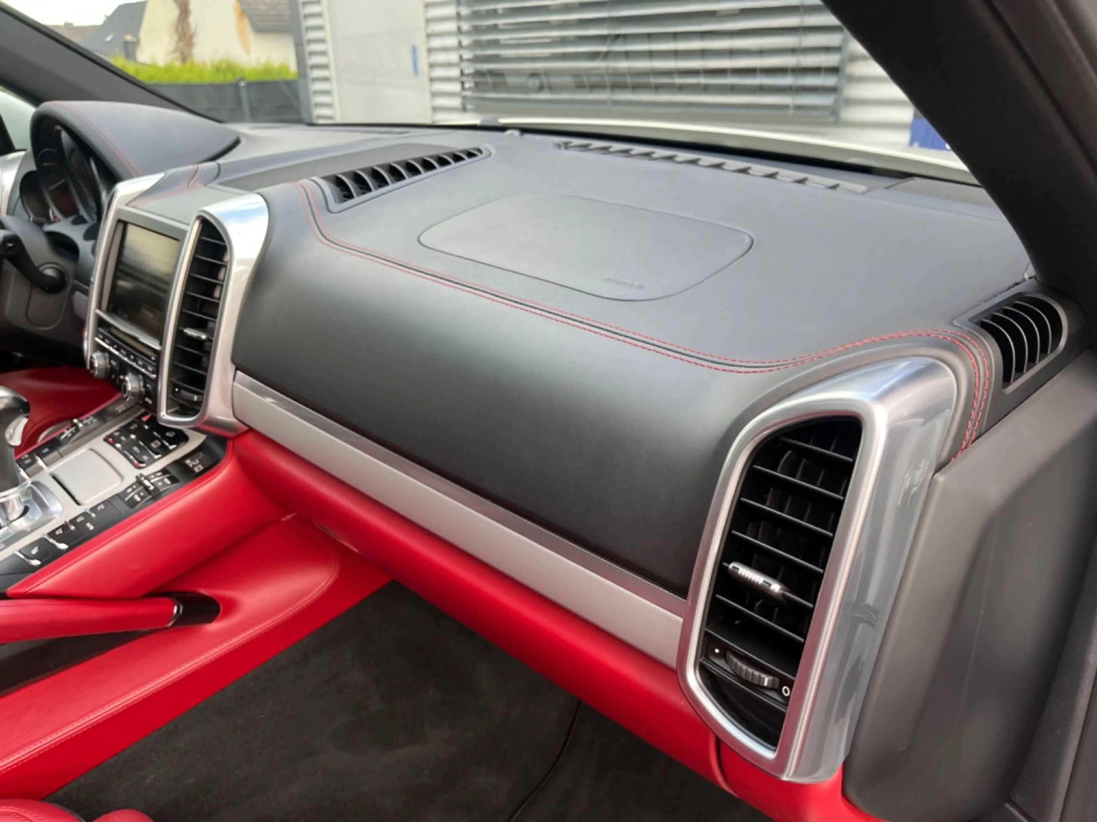 Porsche Cayenne S 4.2 Sport-Design*PANO*AHK*LED*BURMESTE — photo 13