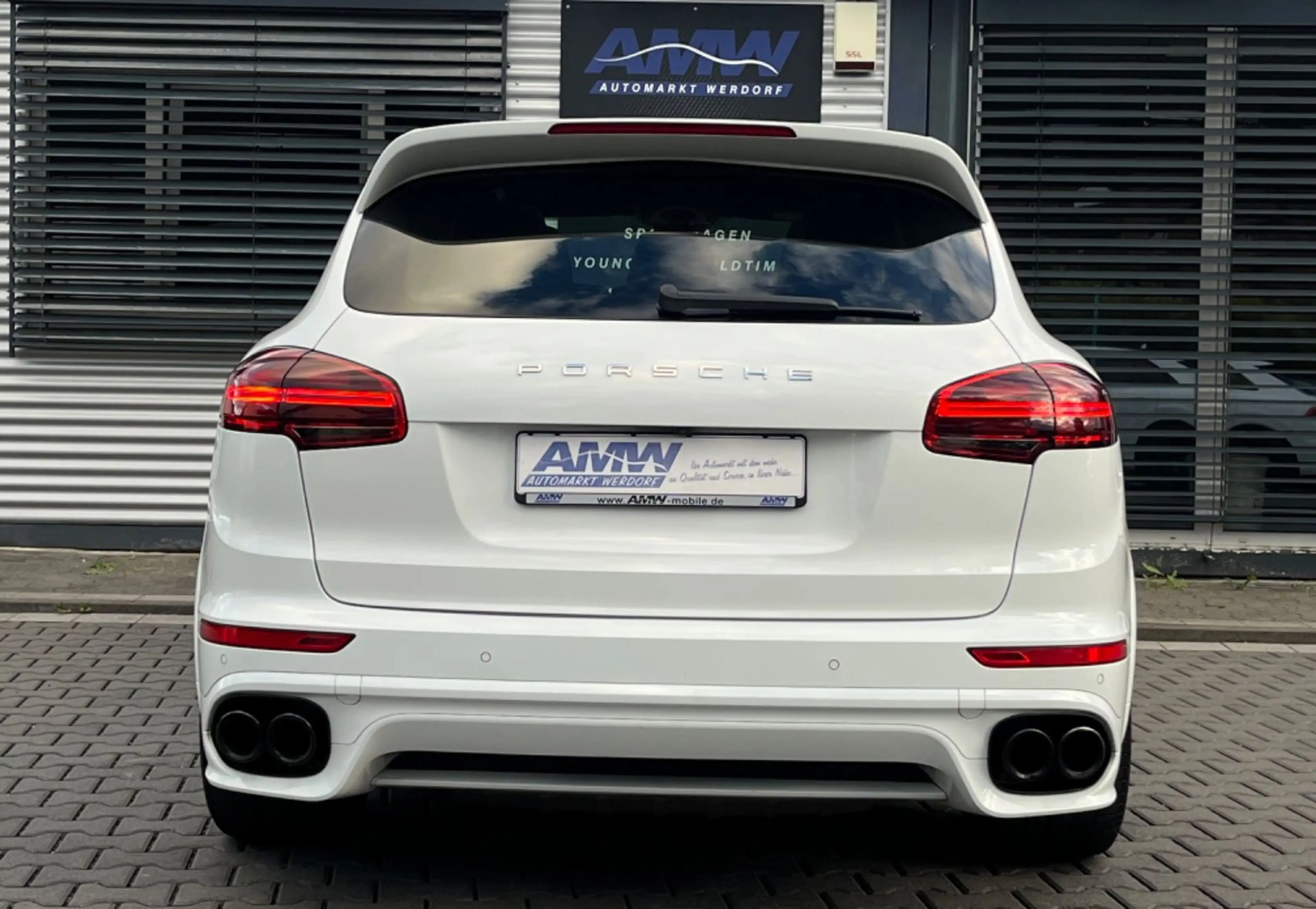 Porsche Cayenne S 4.2 Sport-Design*PANO*AHK*LED*BURMESTE — photo 6