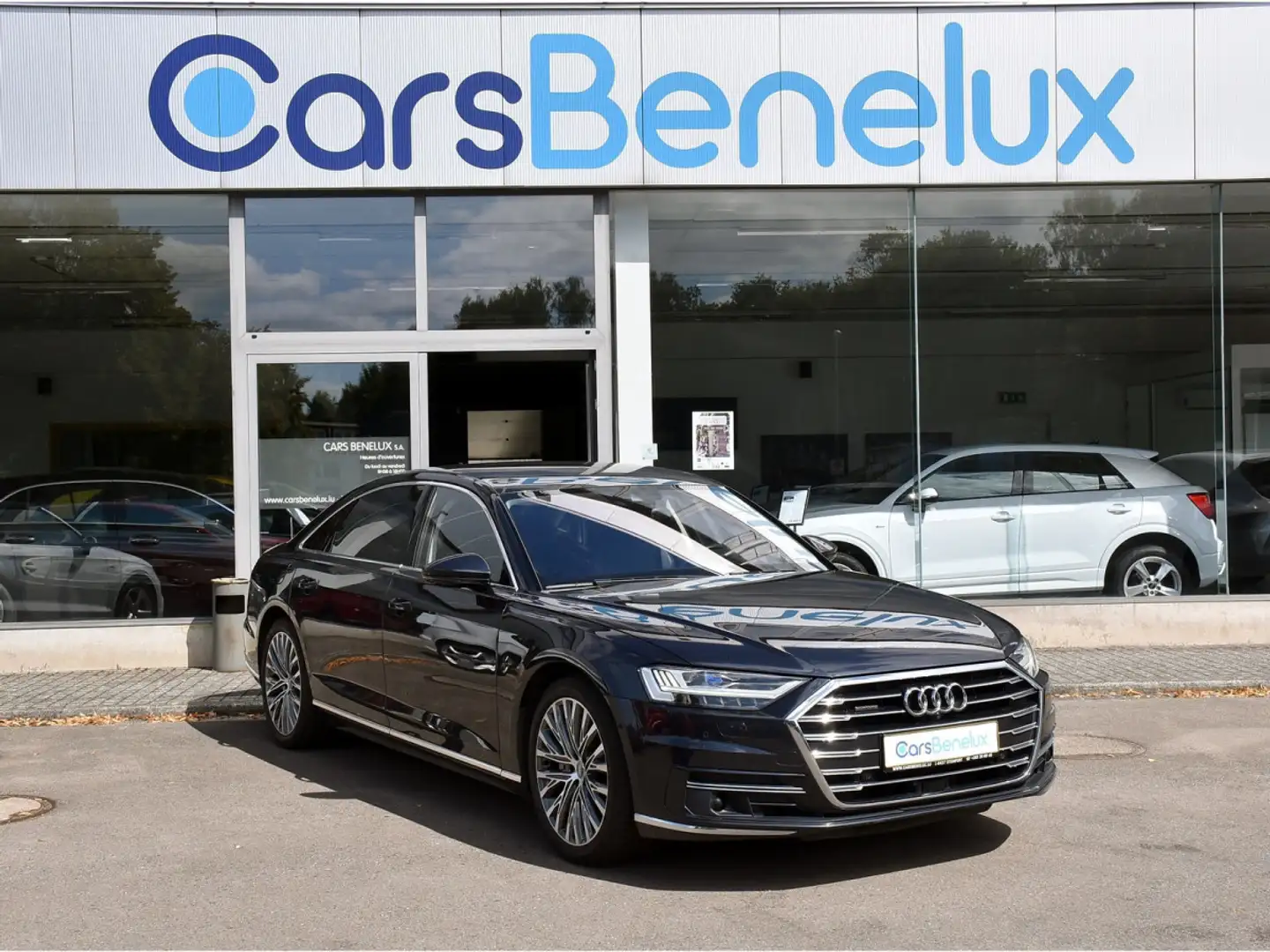 Audi A8 L 55 TFSI Quattro Bleu - 1