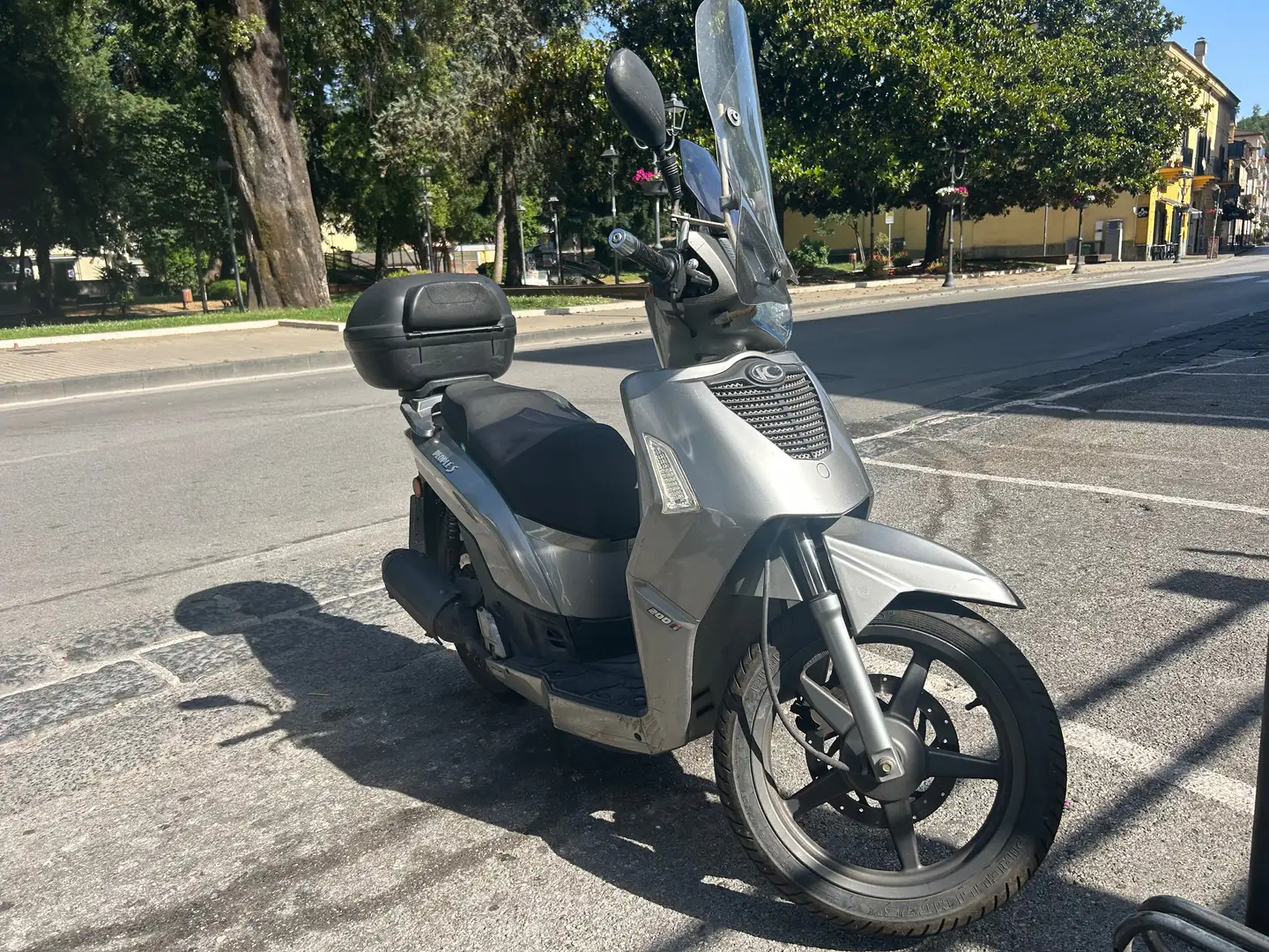Kymco People S 200i Grau - 1