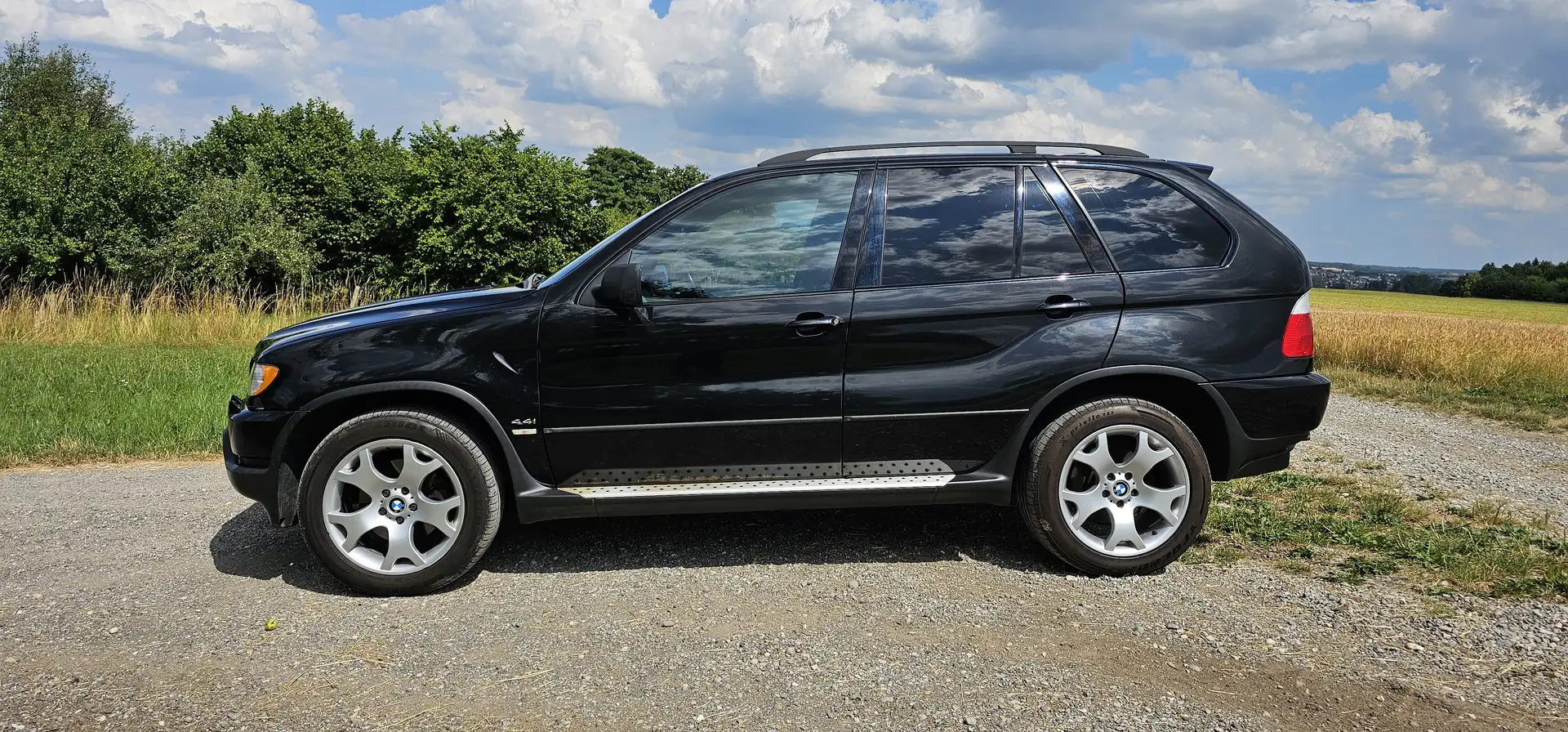 BMW X5 4.4i V8 | Vollleder | Navi | Standheizung | TÜV 05/2027 | Allrad SUV | Tausch möglich Schwarz - 2