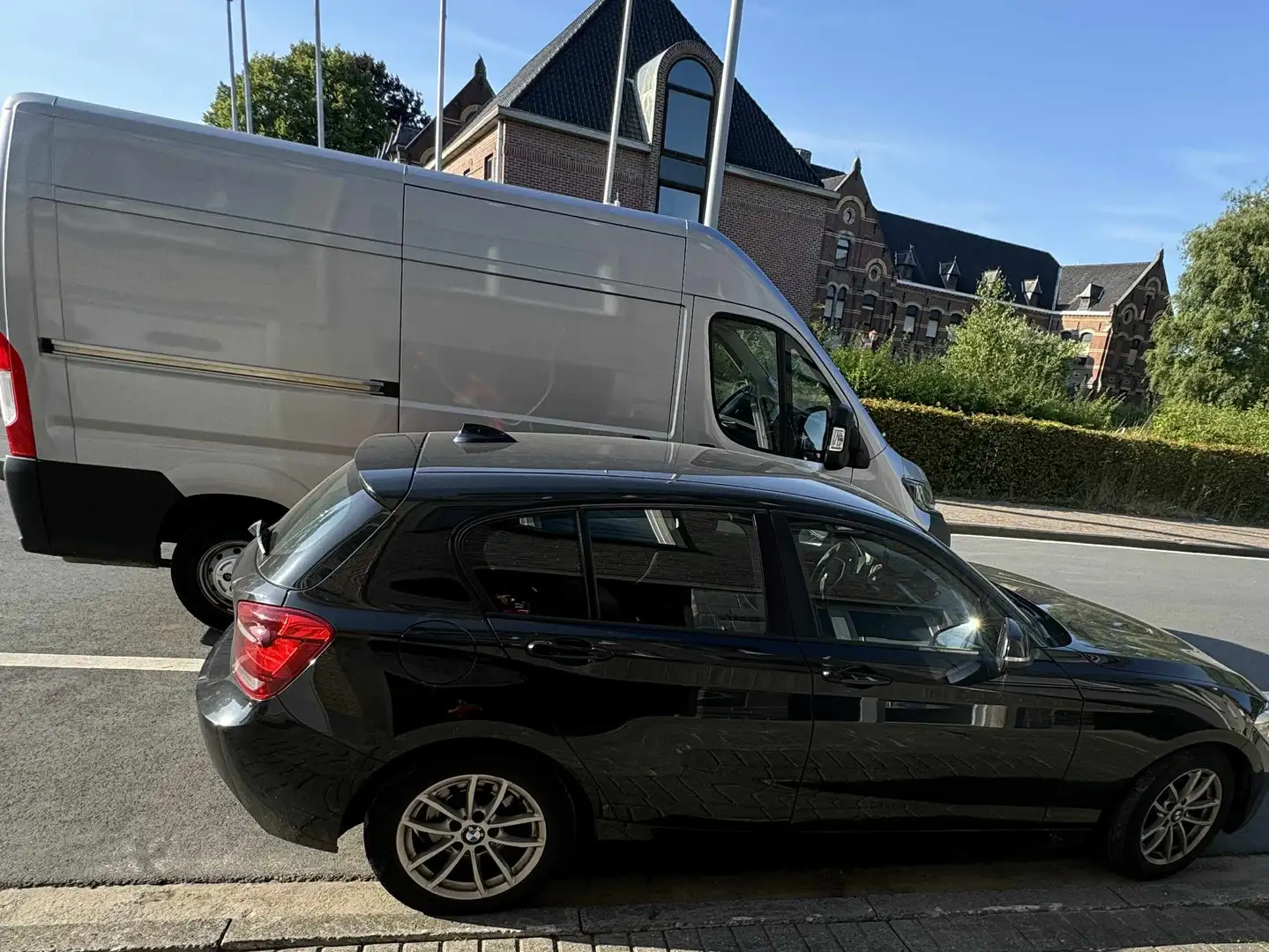 BMW 116 116d EfficientDynamics Edition Noir - 1