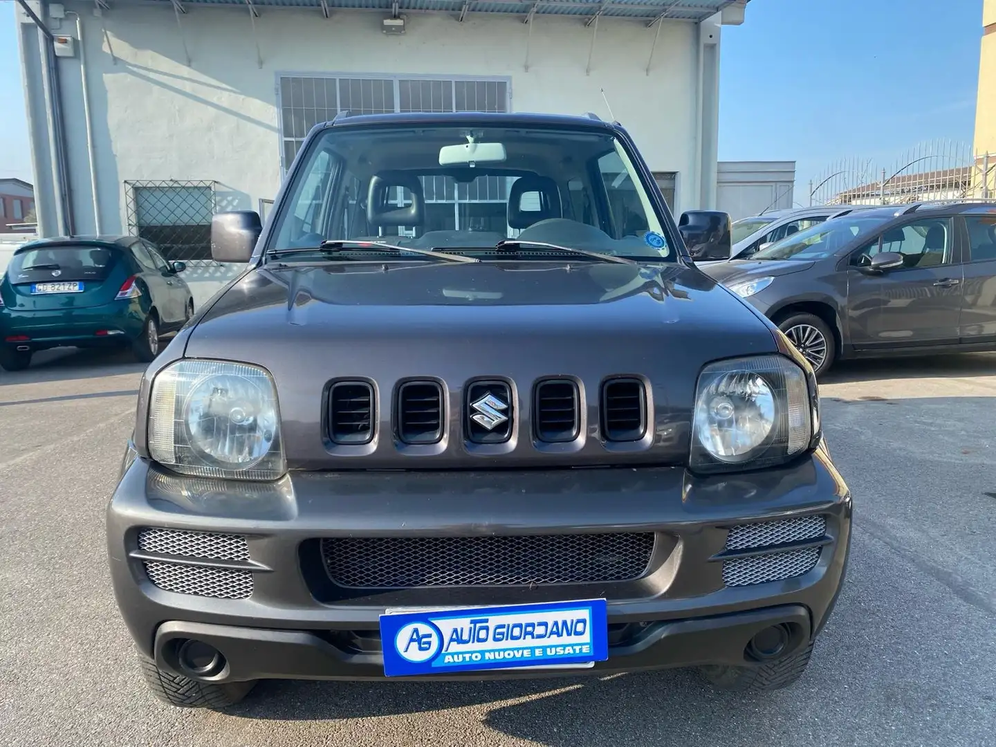 Suzuki Jimny 1.3 AUTOMATICA-EURO 5B siva - 2