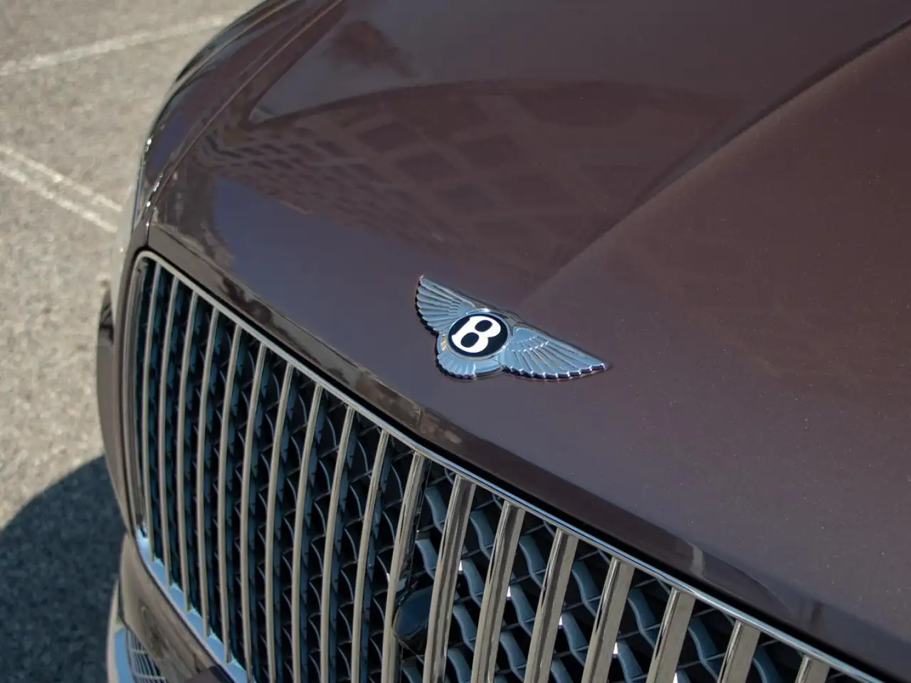Bentley Bentayga 2026 — фото 11