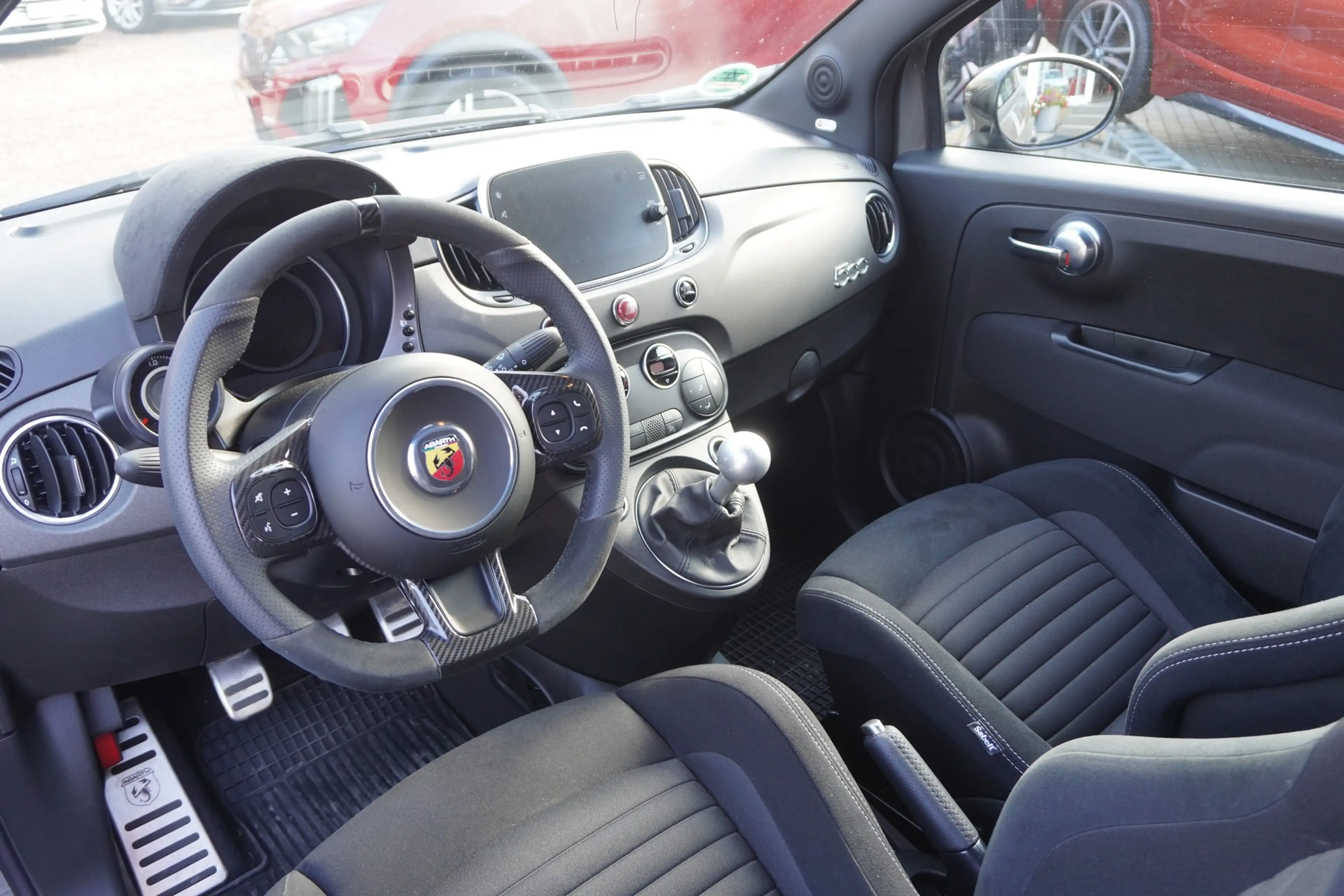 Abarth 595 Competizione 595 1.4 T-Jet Competizione Bi-Xenon Beats PDC — photo 9
