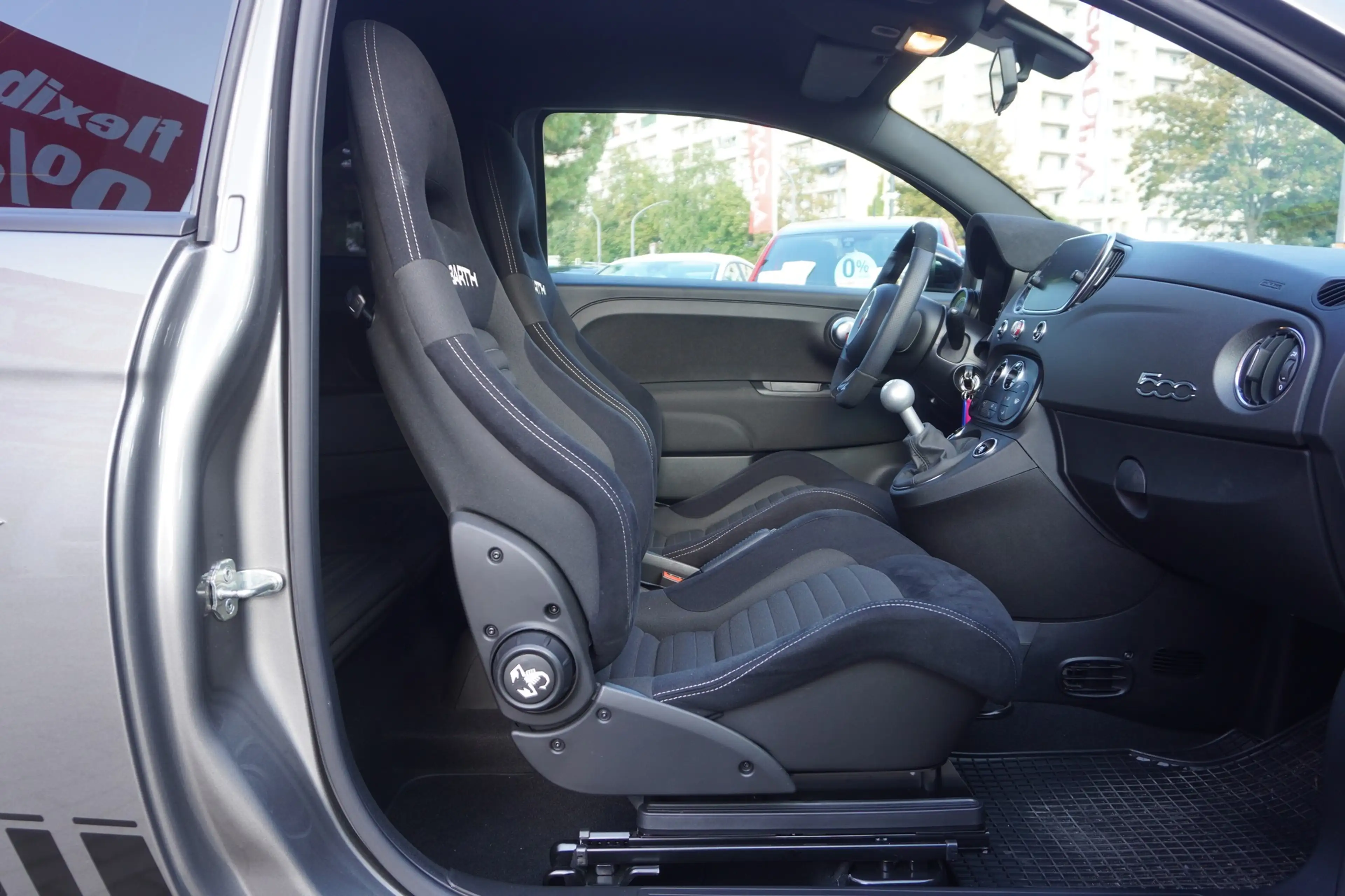 Abarth 595 Competizione 595 1.4 T-Jet Competizione Bi-Xenon Beats PDC — photo 24