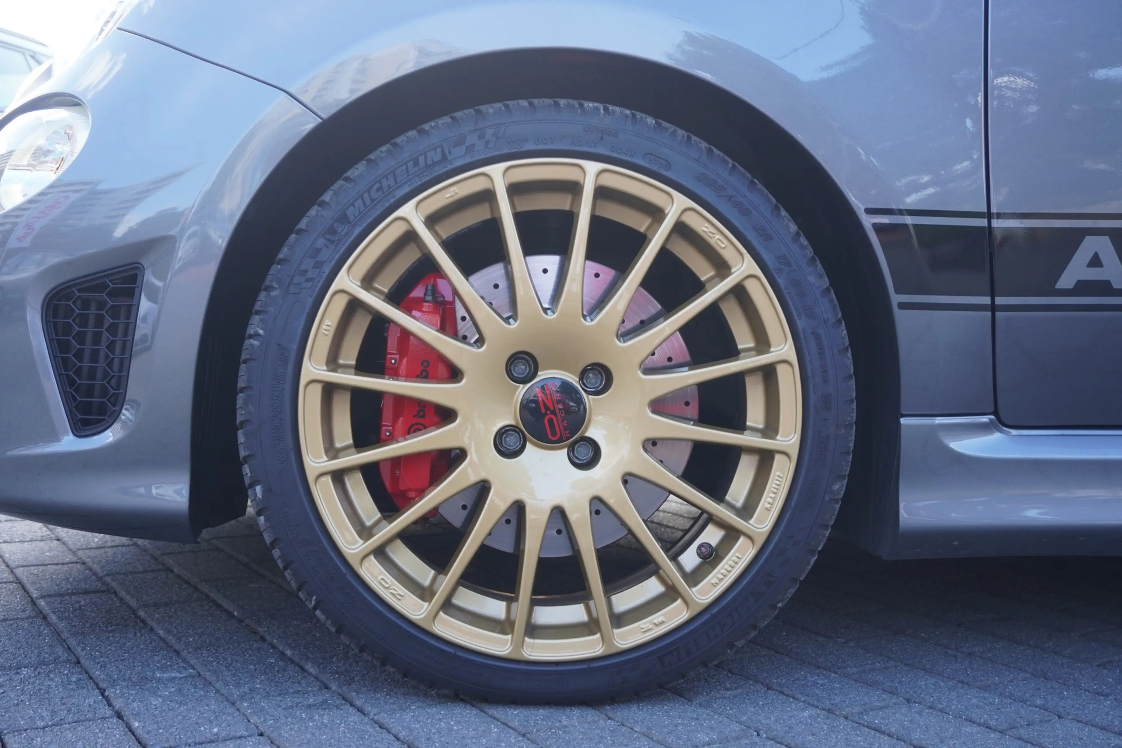 Abarth 595 Competizione 595 1.4 T-Jet Competizione Bi-Xenon Beats PDC — photo 27