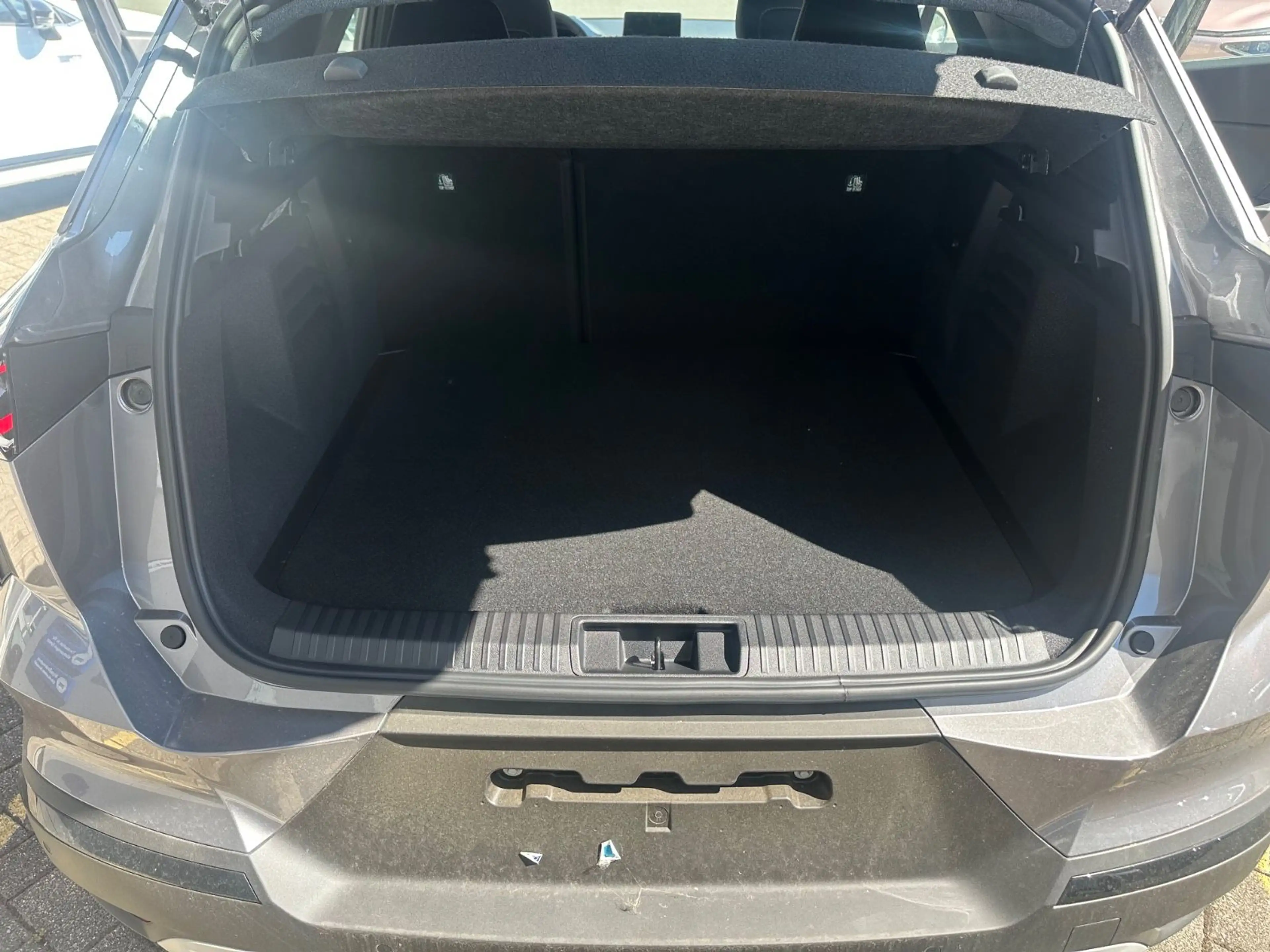 Mitsubishi Grandis 1.3 MHEV 103 kW Diamant PLUS — photo 12