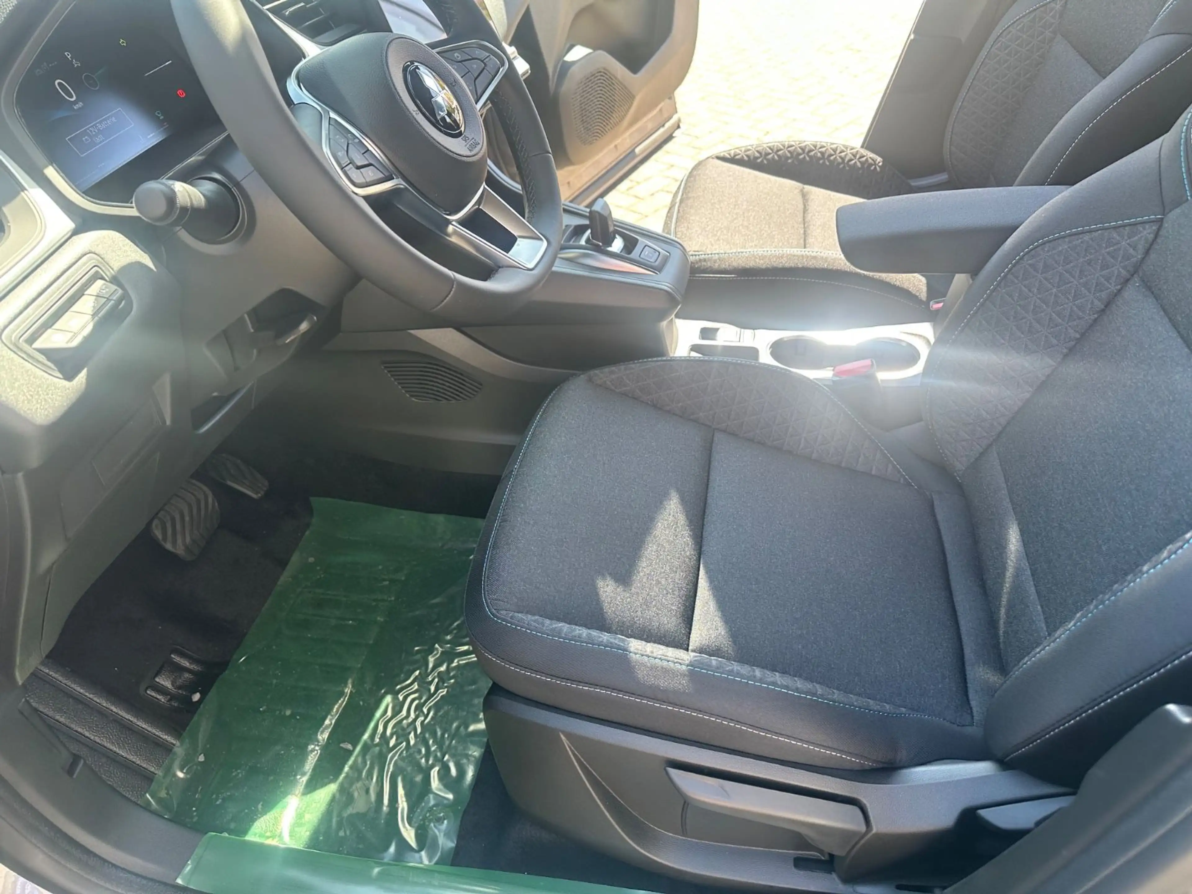 Mitsubishi Grandis 1.3 MHEV 103 kW Diamant PLUS — photo 11