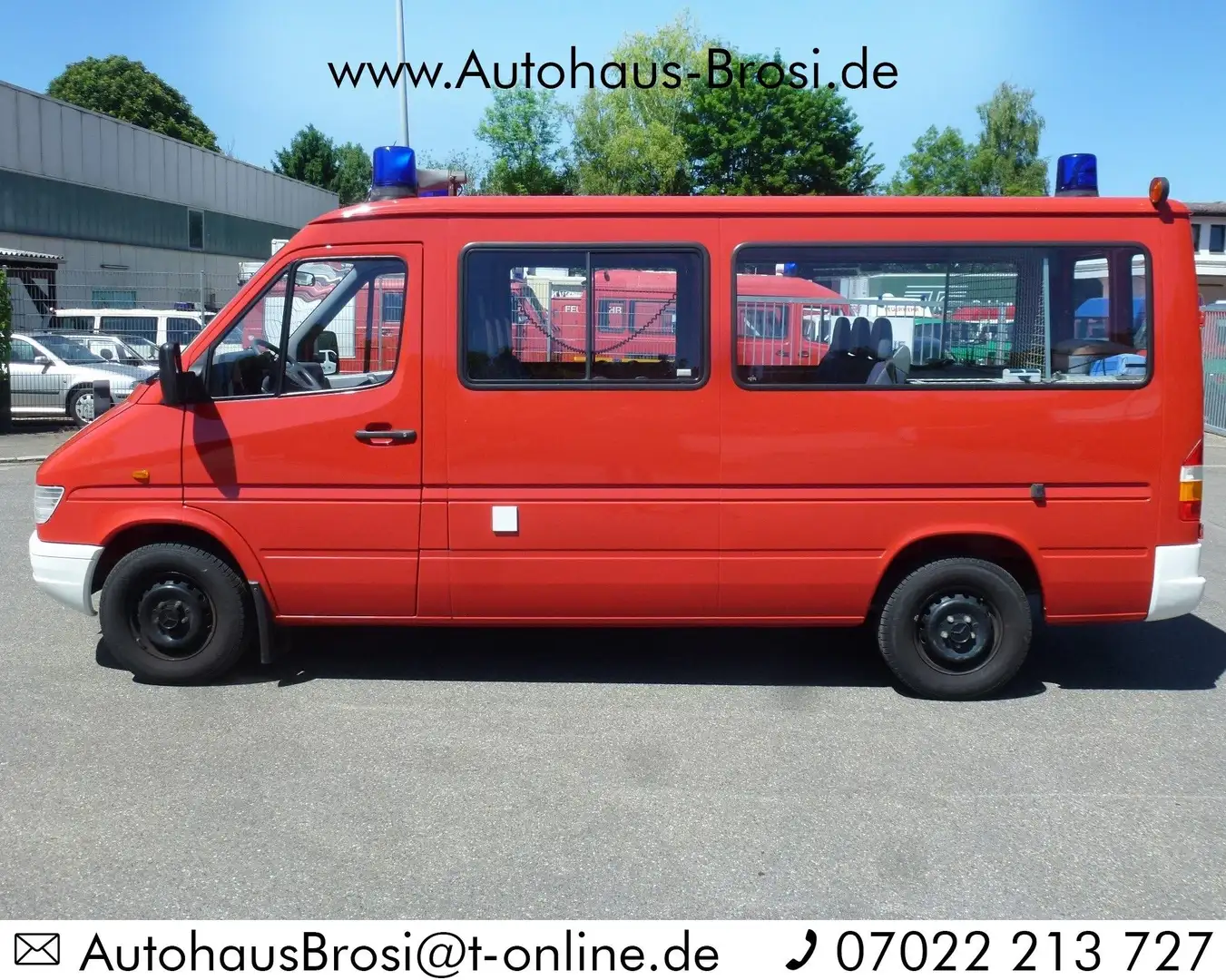 Mercedes-Benz Sprinter 312 D Kombi lang, 8 Sitze, 1.Hand, nur 83 tkm Червоний - 2