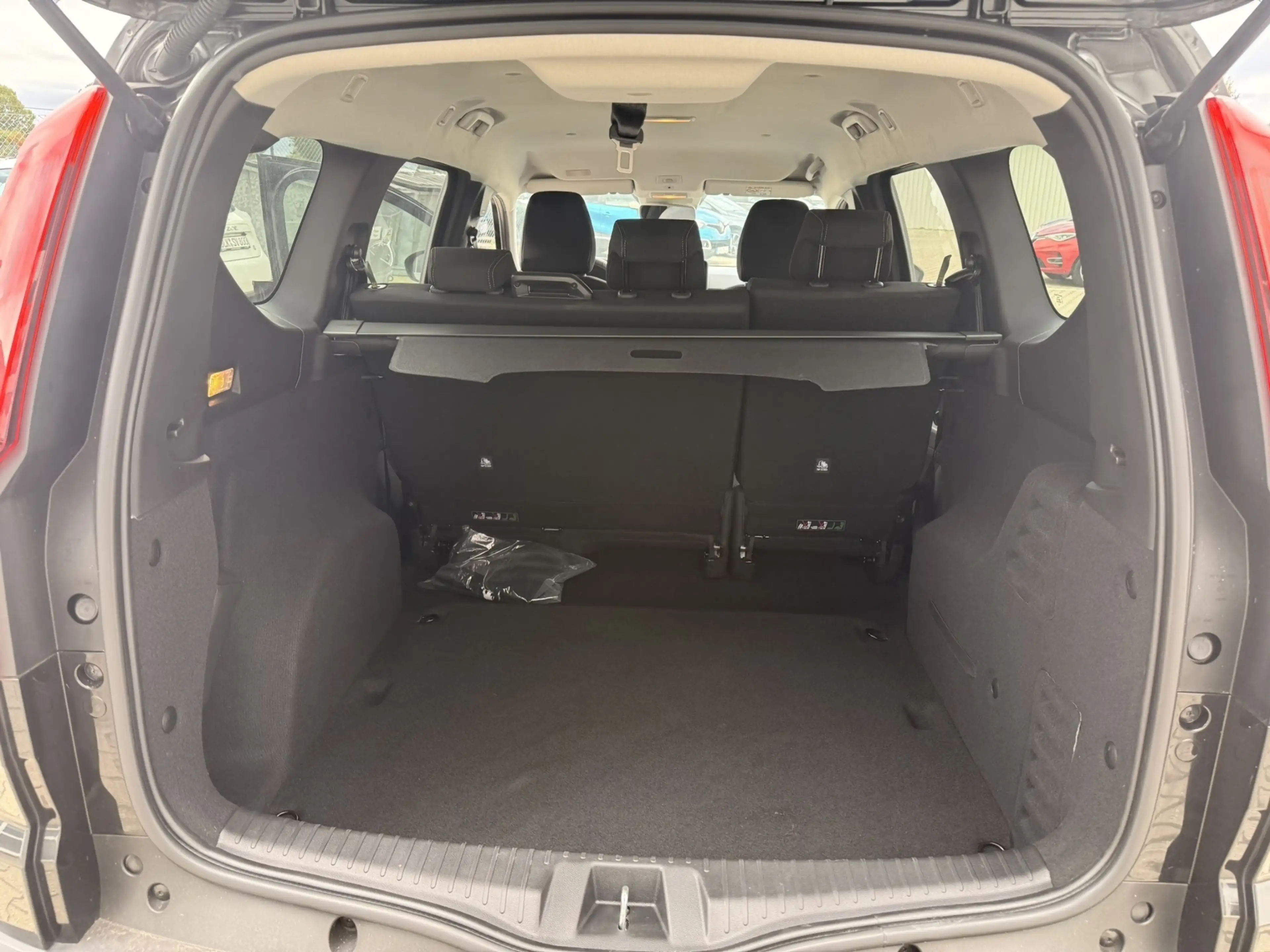 Dacia Jogger Extreme+ ECO-G 1.0 TCe 100 — photo 8