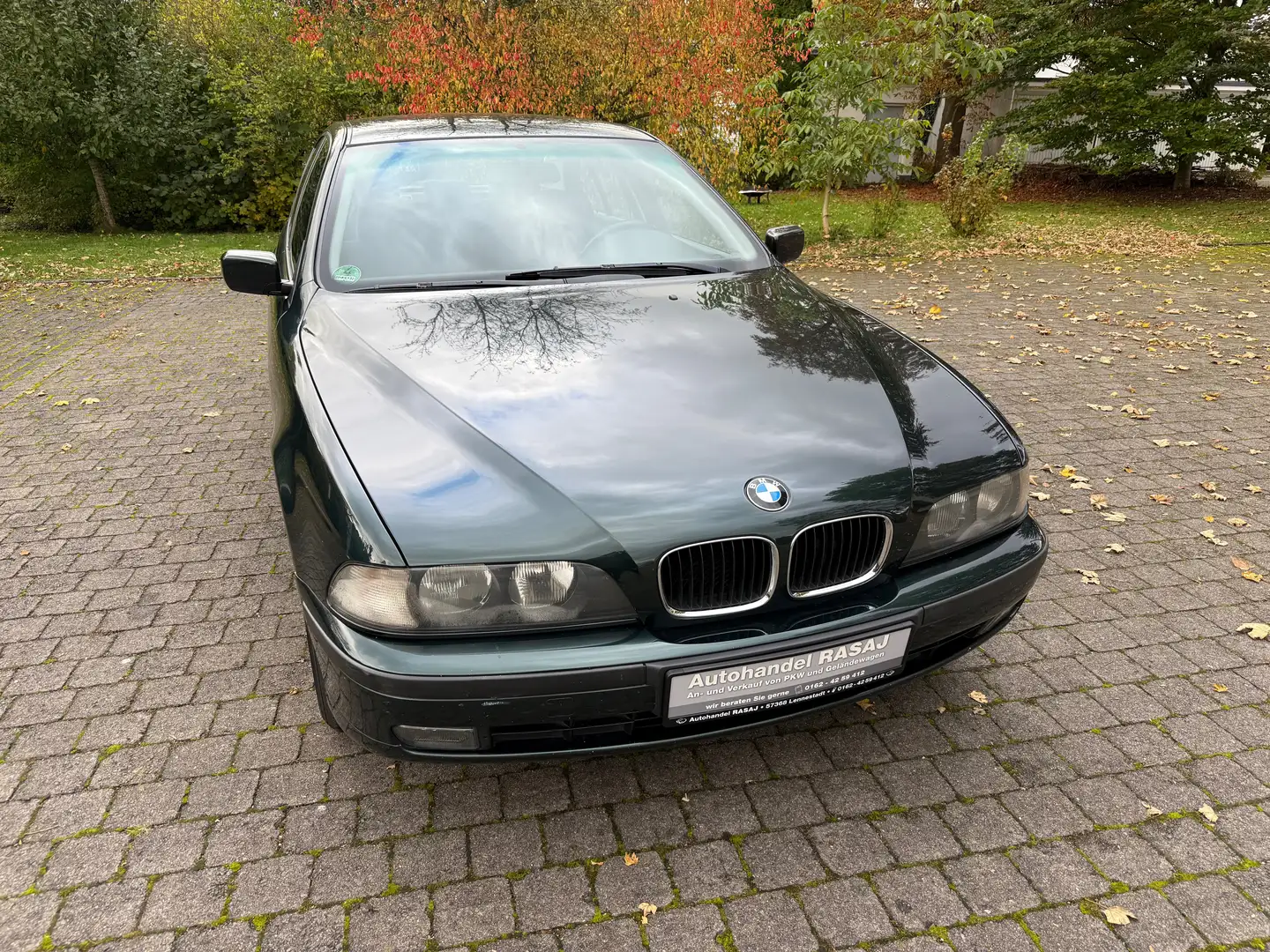 BMW 520 i E39*AUTOMATIK*KLIMATRONIC*PDC*BRC*ALUFELGEN*TOP Grün - 1