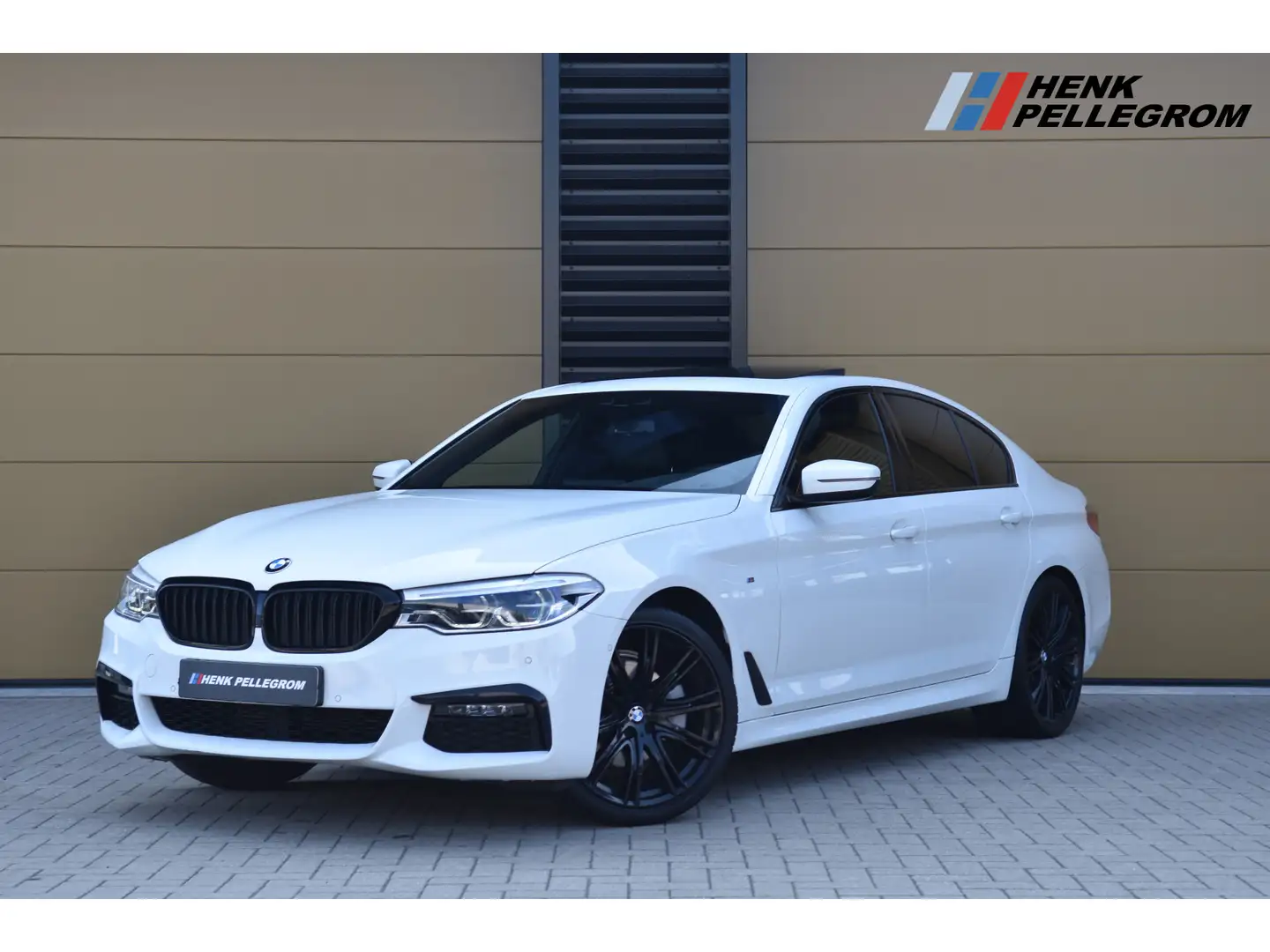 BMW 520 5-serie 520i High Executive * M Sportpakket * Comf Wit - 1