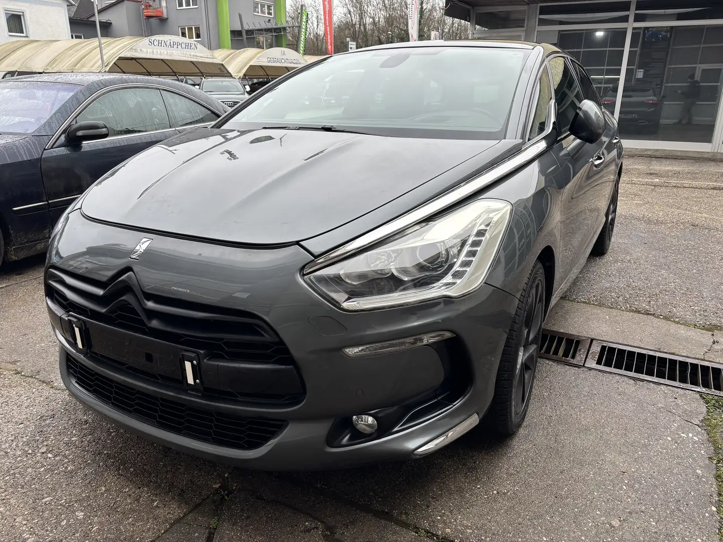 Citroen DS5 HDi 165 Sport Chic Aut. - 1