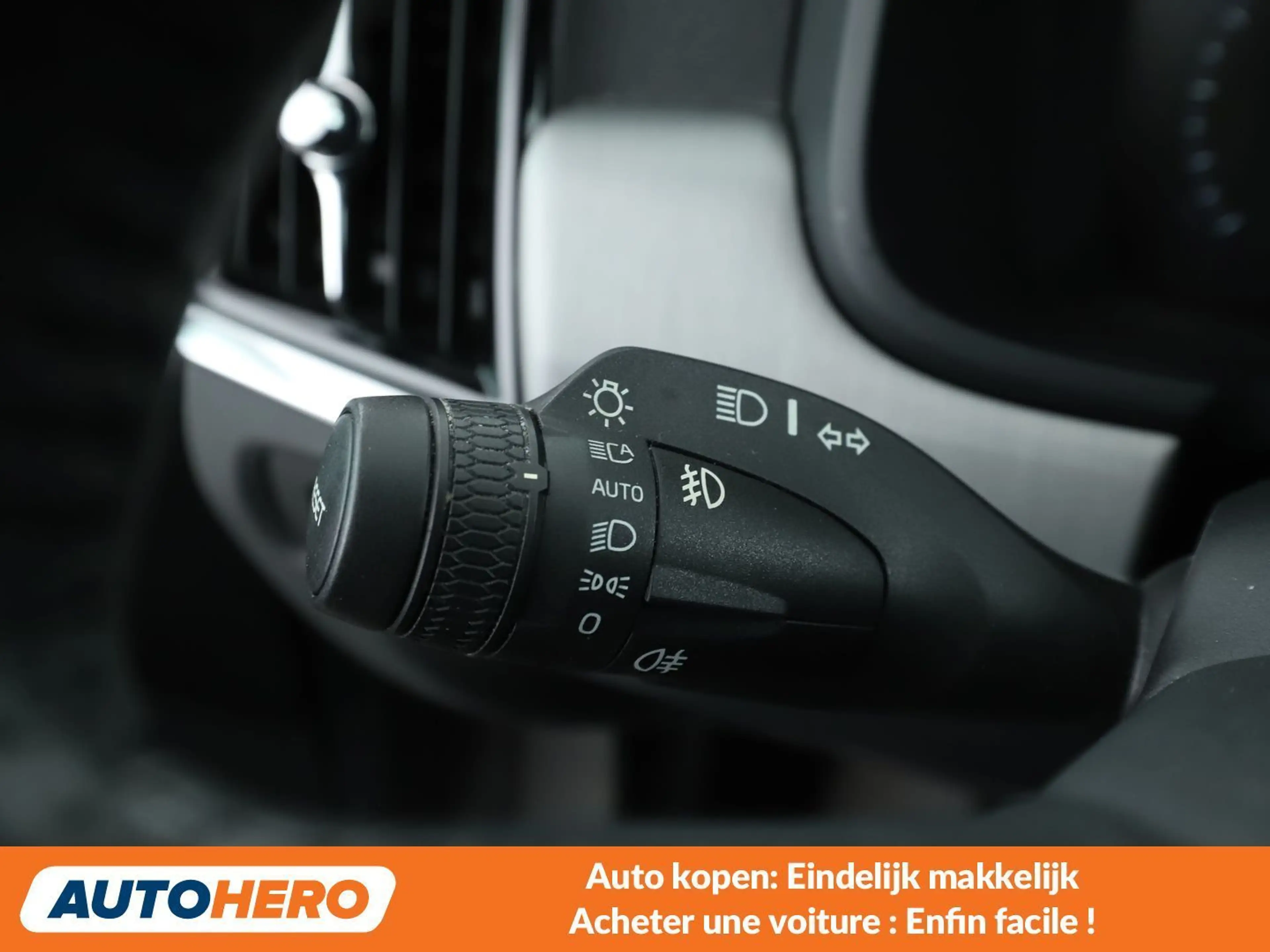 Volvo S90 2.0 D4 Momentum — photo 15