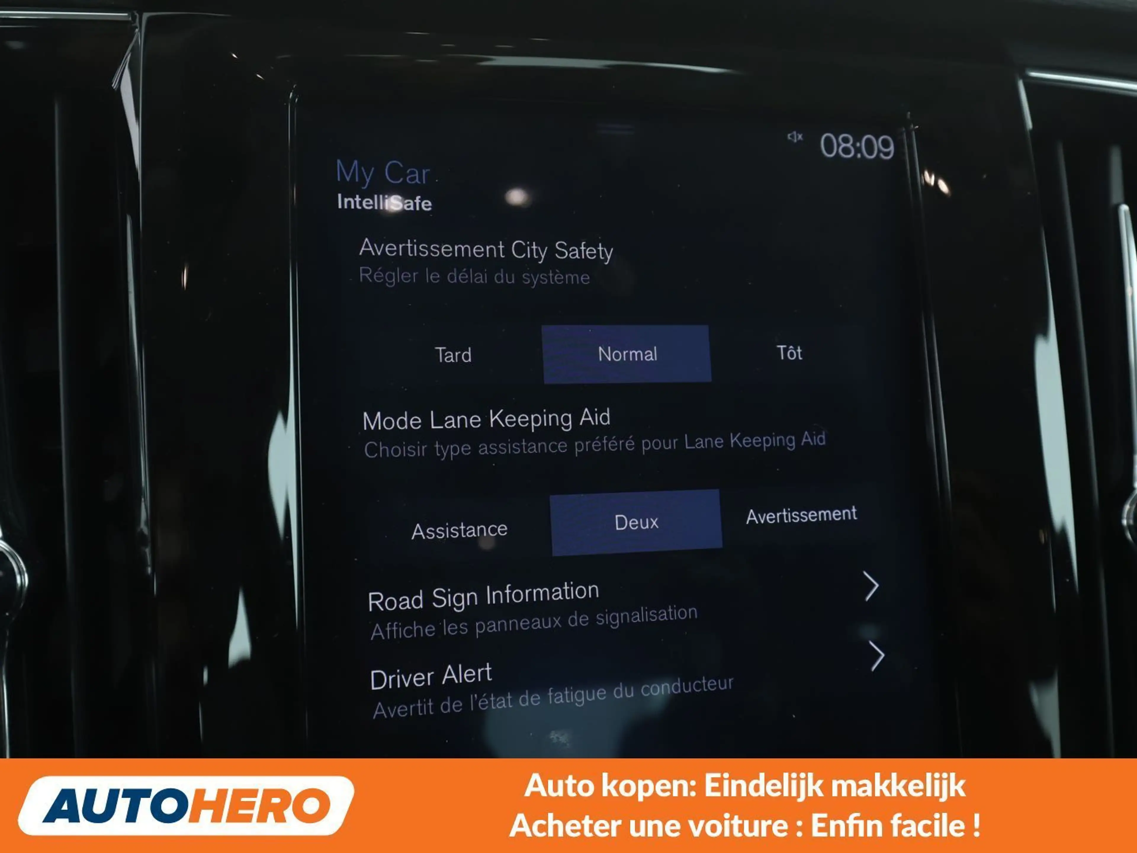 Volvo S90 2.0 D4 Momentum — photo 11