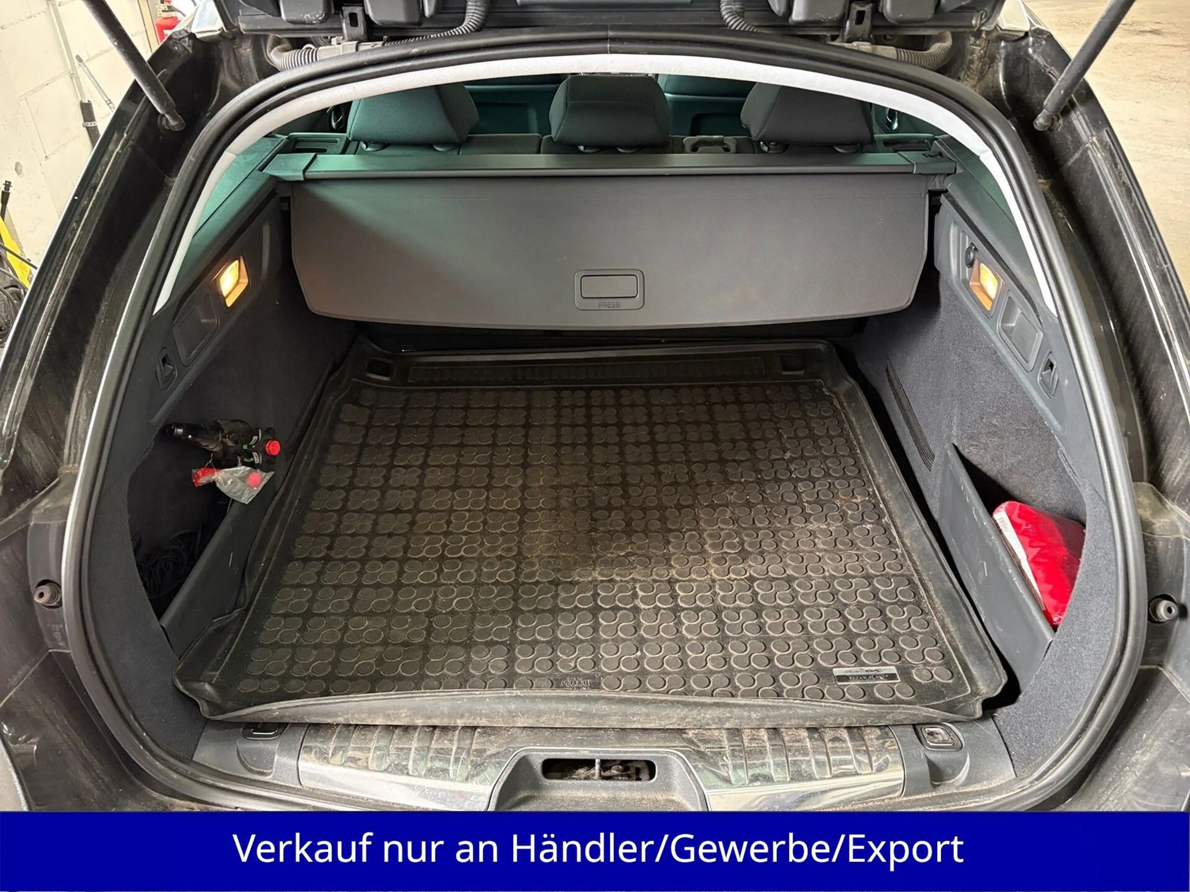 Peugeot 508 Kombi 1.6 AAC Navi Pano PDC AHK — photo 8