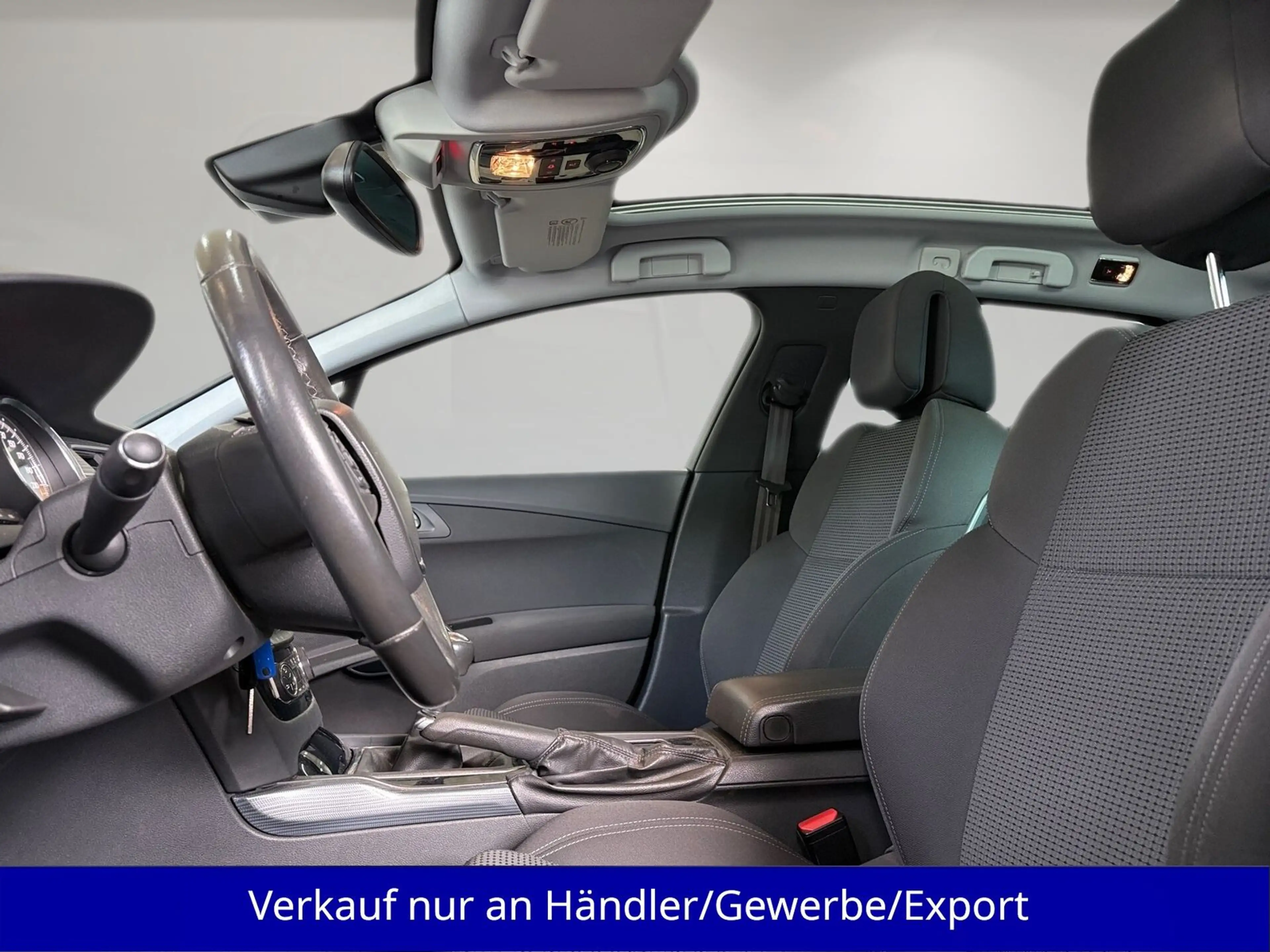 Peugeot 508 Kombi 1.6 AAC Navi Pano PDC AHK — photo 9