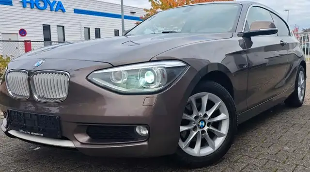 BMW 118 d Baureihe 1 Lim. | *TÜV&INSPEKTION*LEDER*