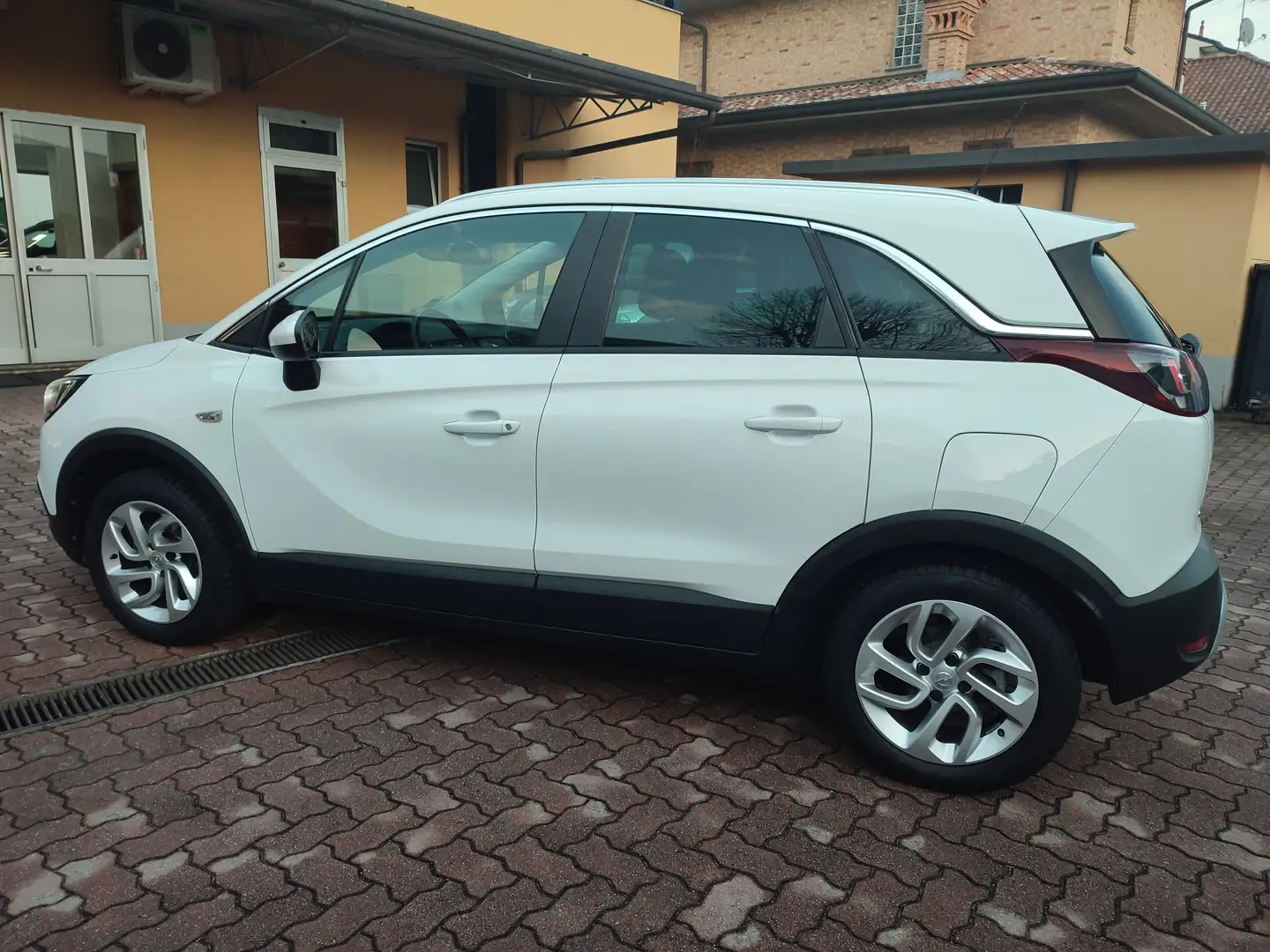 Opel Crossland X Crossland X 1.2 Innovation 83cv FormulaGuidaSicuro Blanc - 2