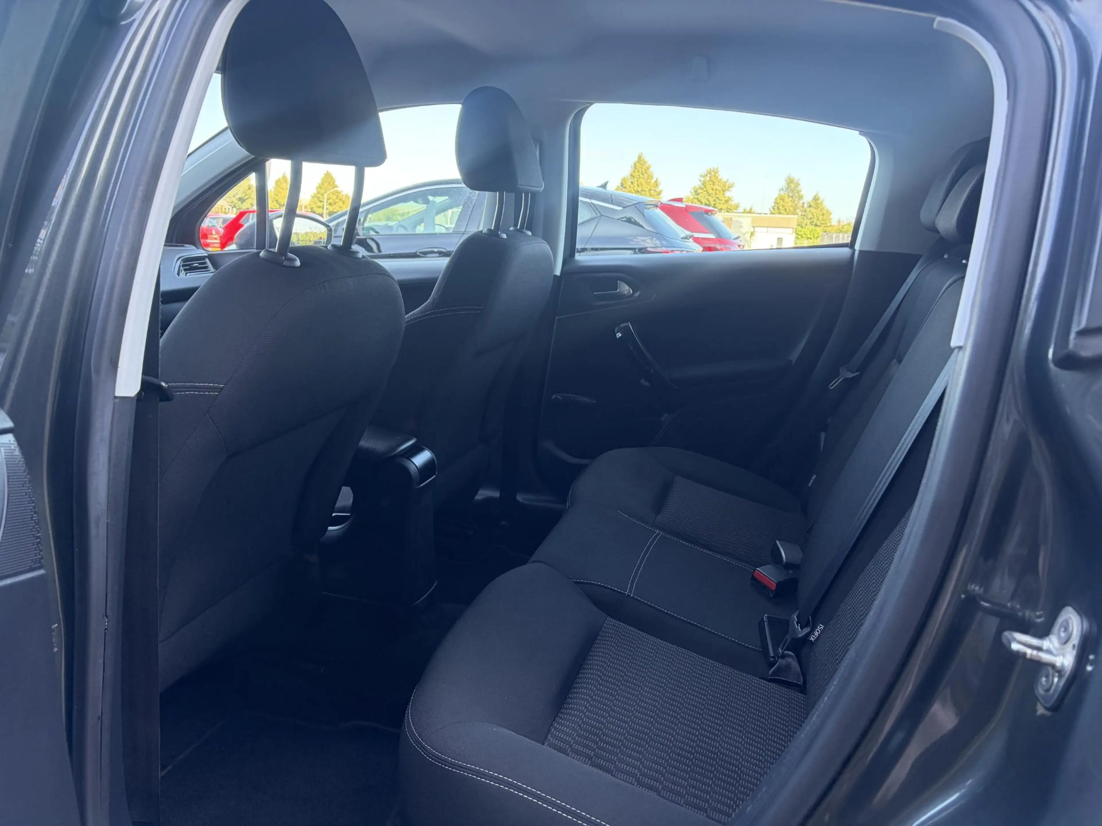 Peugeot 208 1.2 PureTech Blue Lion ✓1e Eigenaar✓Navi✓Trekhaak✓ — photo 11