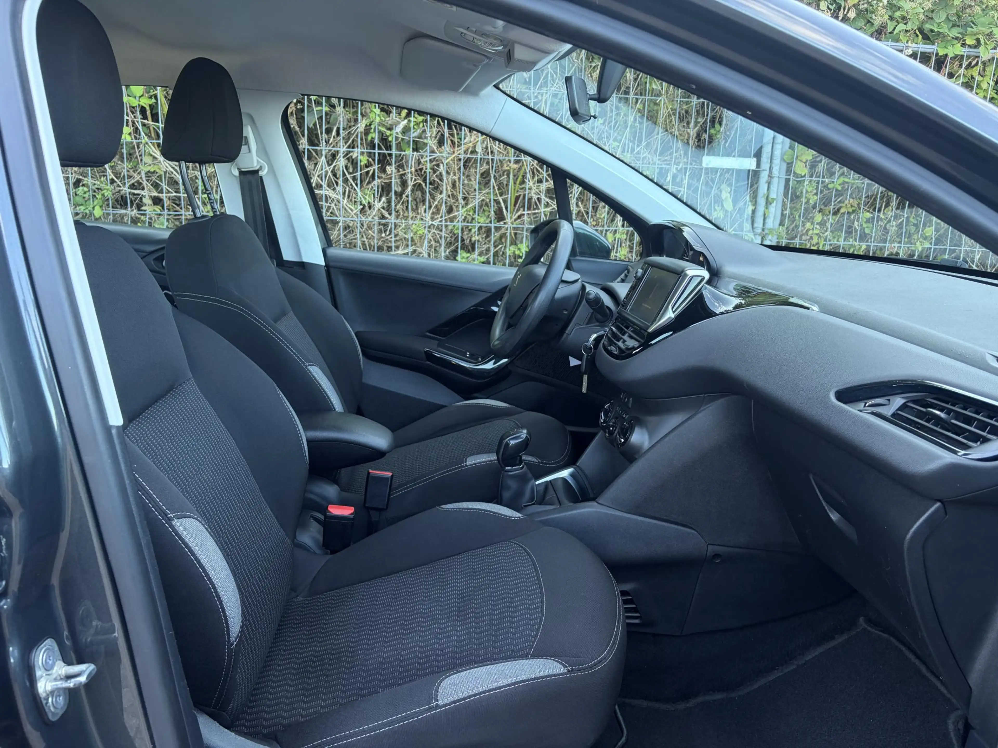 Peugeot 208 1.2 PureTech Blue Lion ✓1e Eigenaar✓Navi✓Trekhaak✓ — photo 9