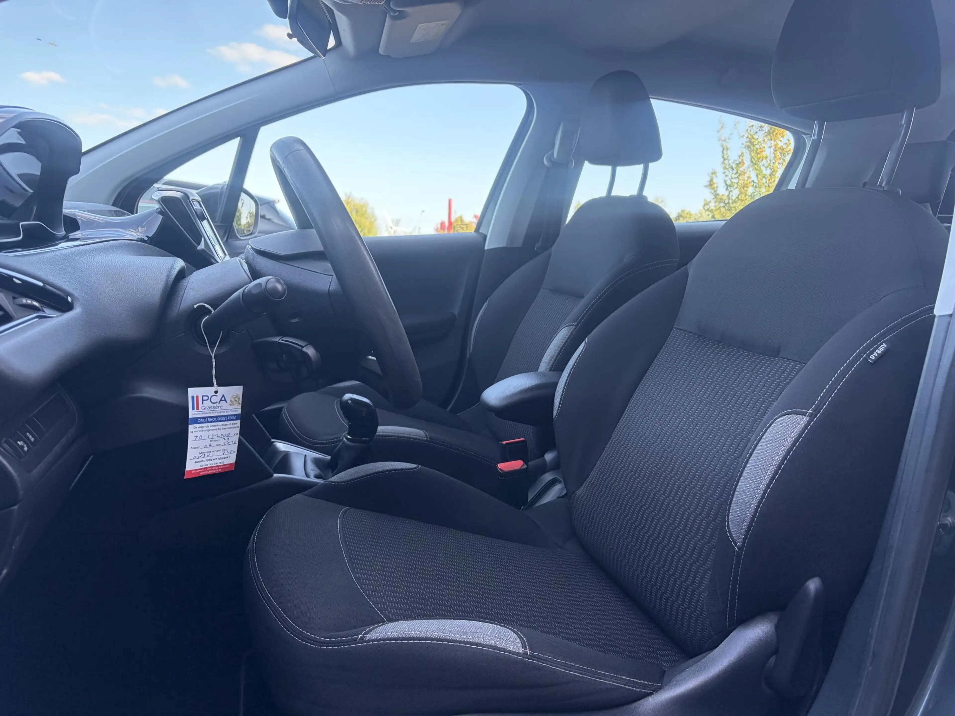 Peugeot 208 1.2 PureTech Blue Lion ✓1e Eigenaar✓Navi✓Trekhaak✓ — photo 8