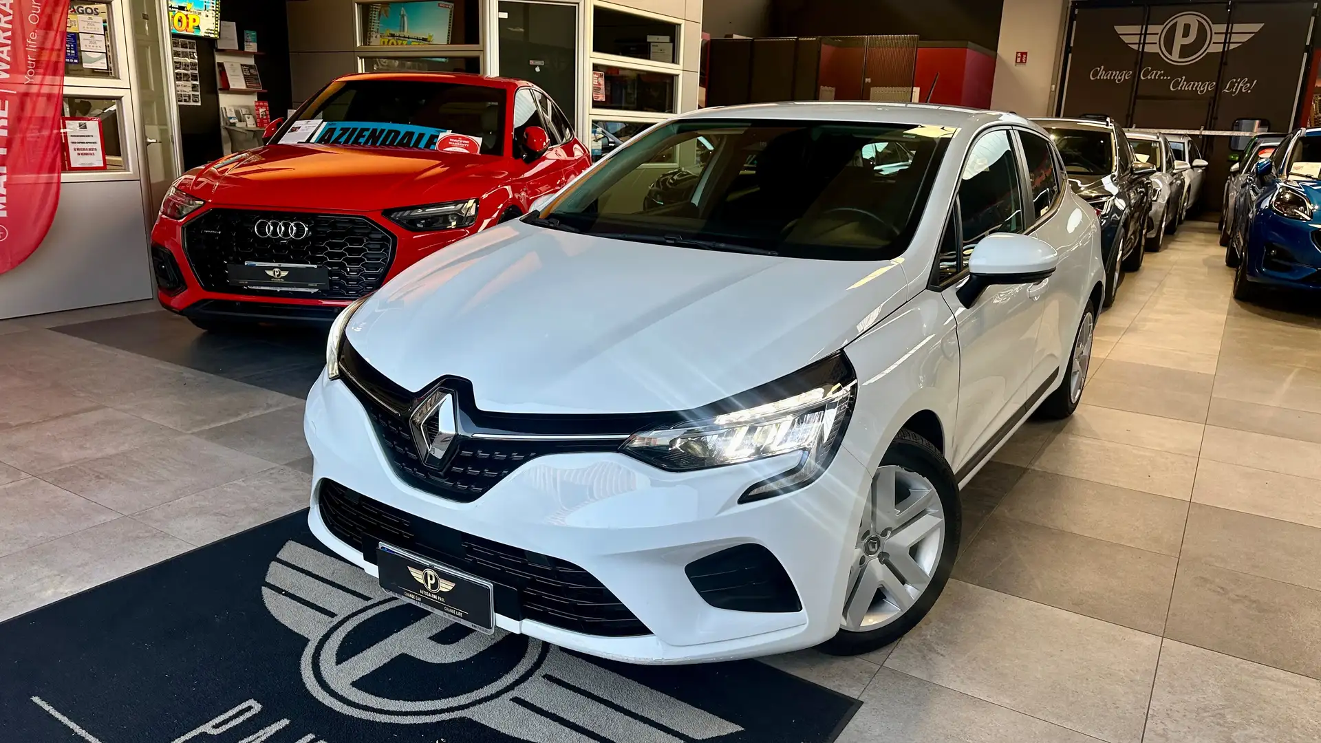 Renault Clio 1.0 TCE 90CV Business + NEOPATENTATO Bianco - 1