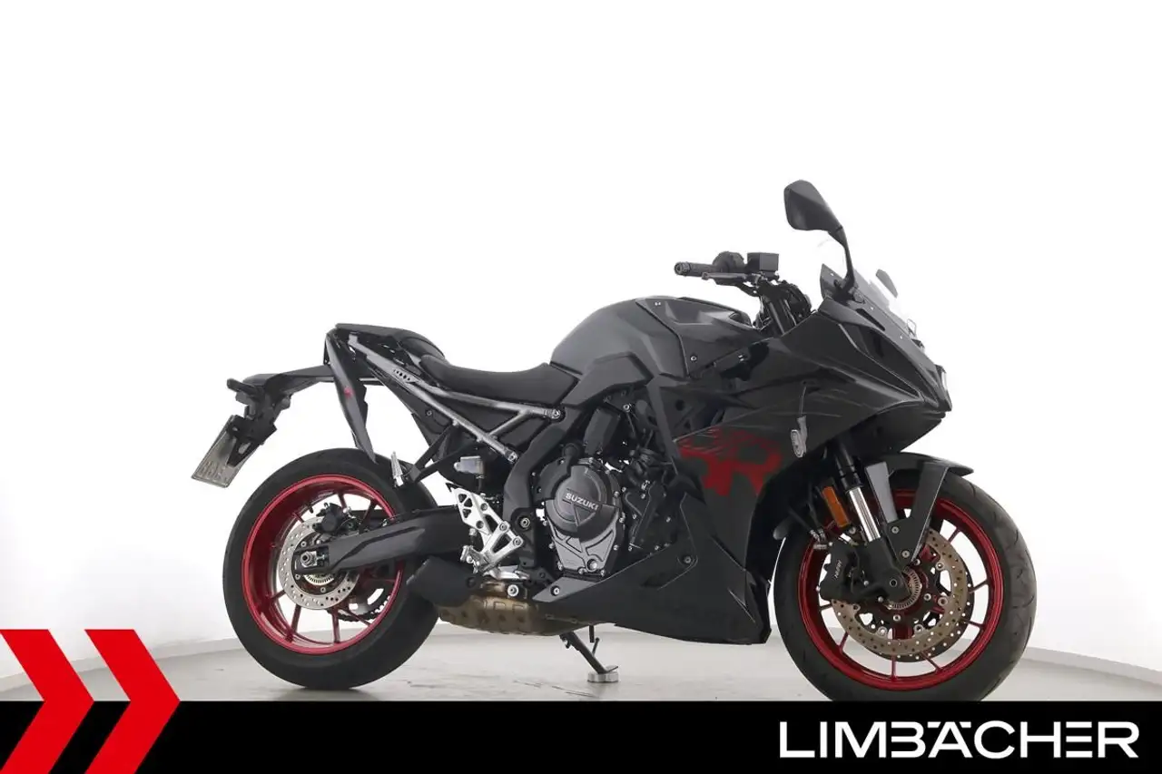 Suzuki GSX 8R