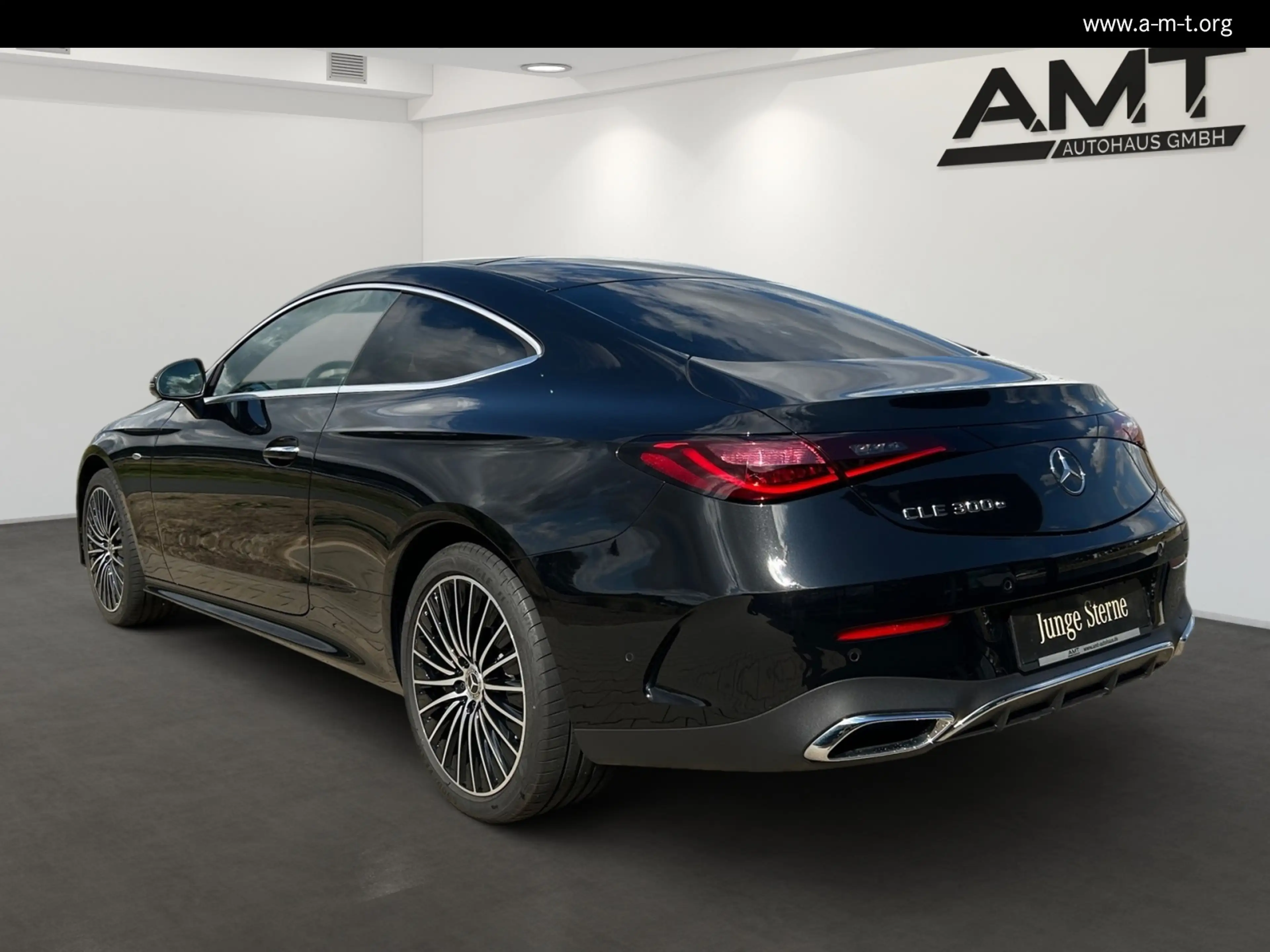 Mercedes-Benz CLE 300 CLE 300 e AMG Line Premium*AHK*360°*Panorama — photo 4