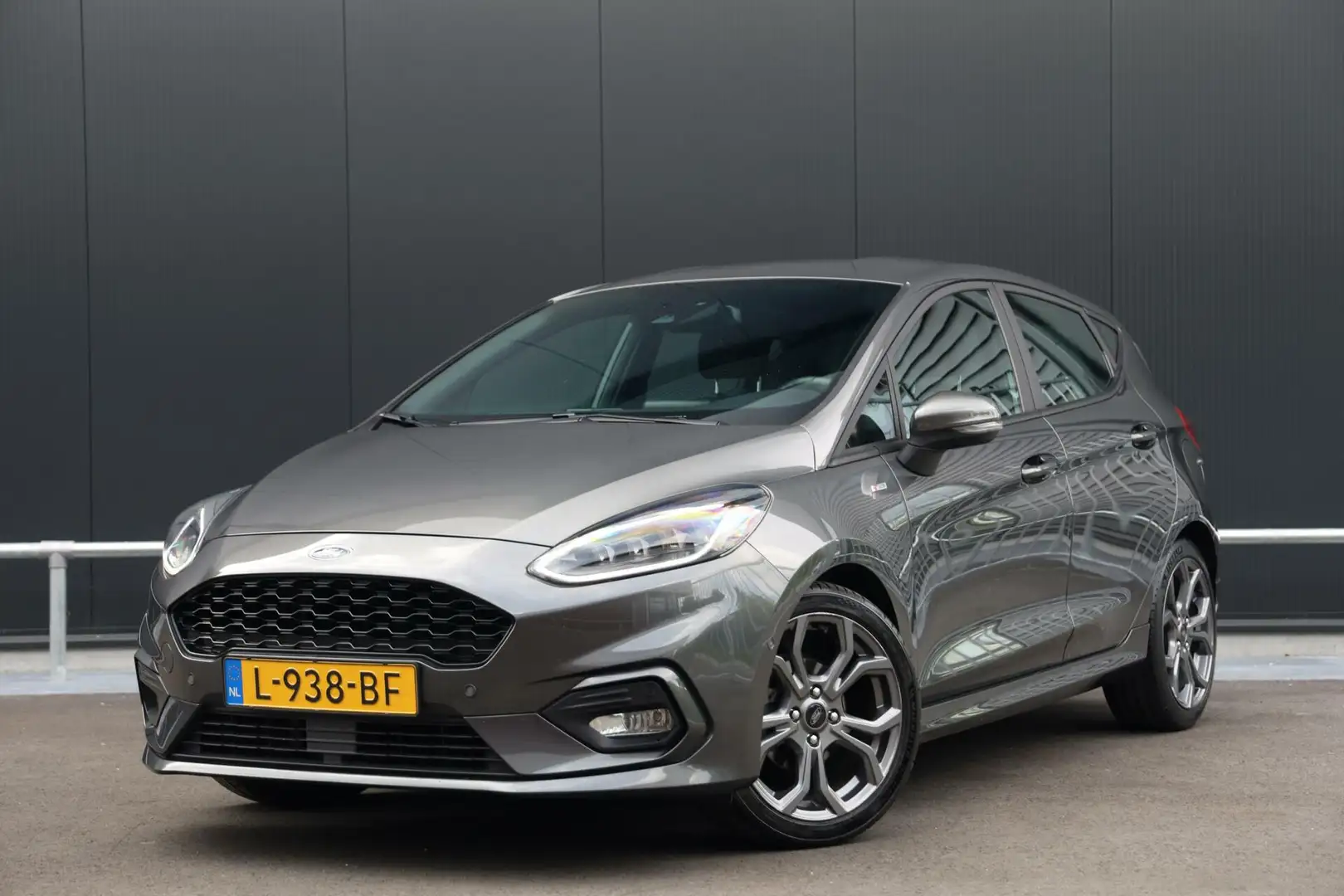 Ford Fiesta 1.0 EcoBoost ST-Line X Navi Clima ACC Stoel/Stuur Grijs - 1
