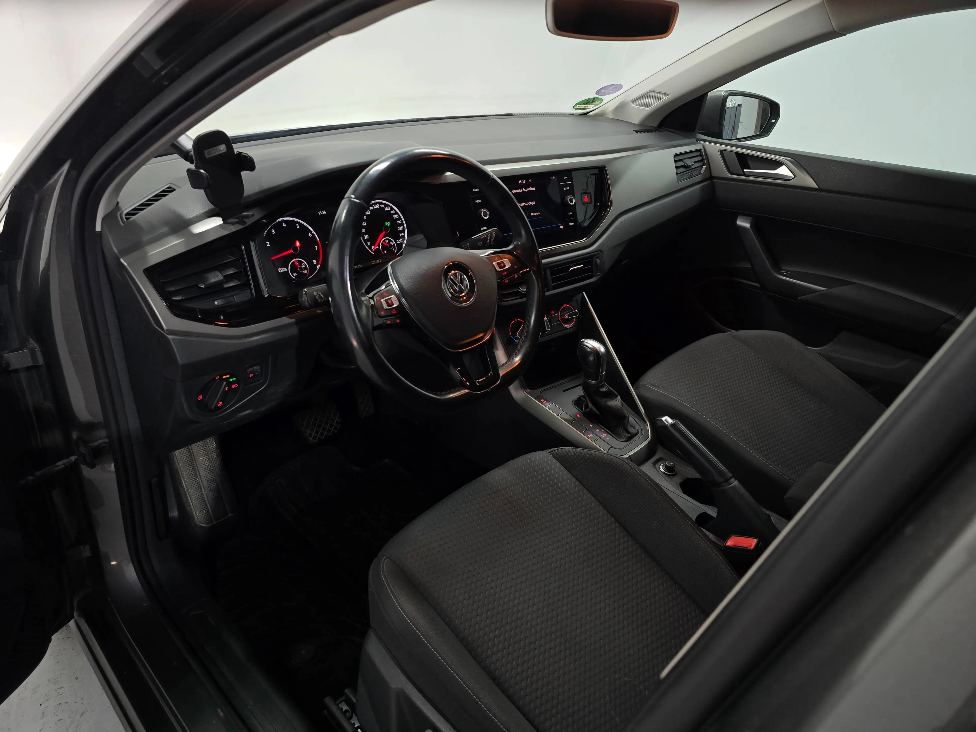 Volkswagen Polo 1.0 TSi | DSG | ACC | Carplay | 1ier propriétaire | Suivi | GARANTIE 12M — photo 9