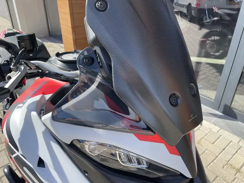 Ducati Multistrada V4 - foto 6