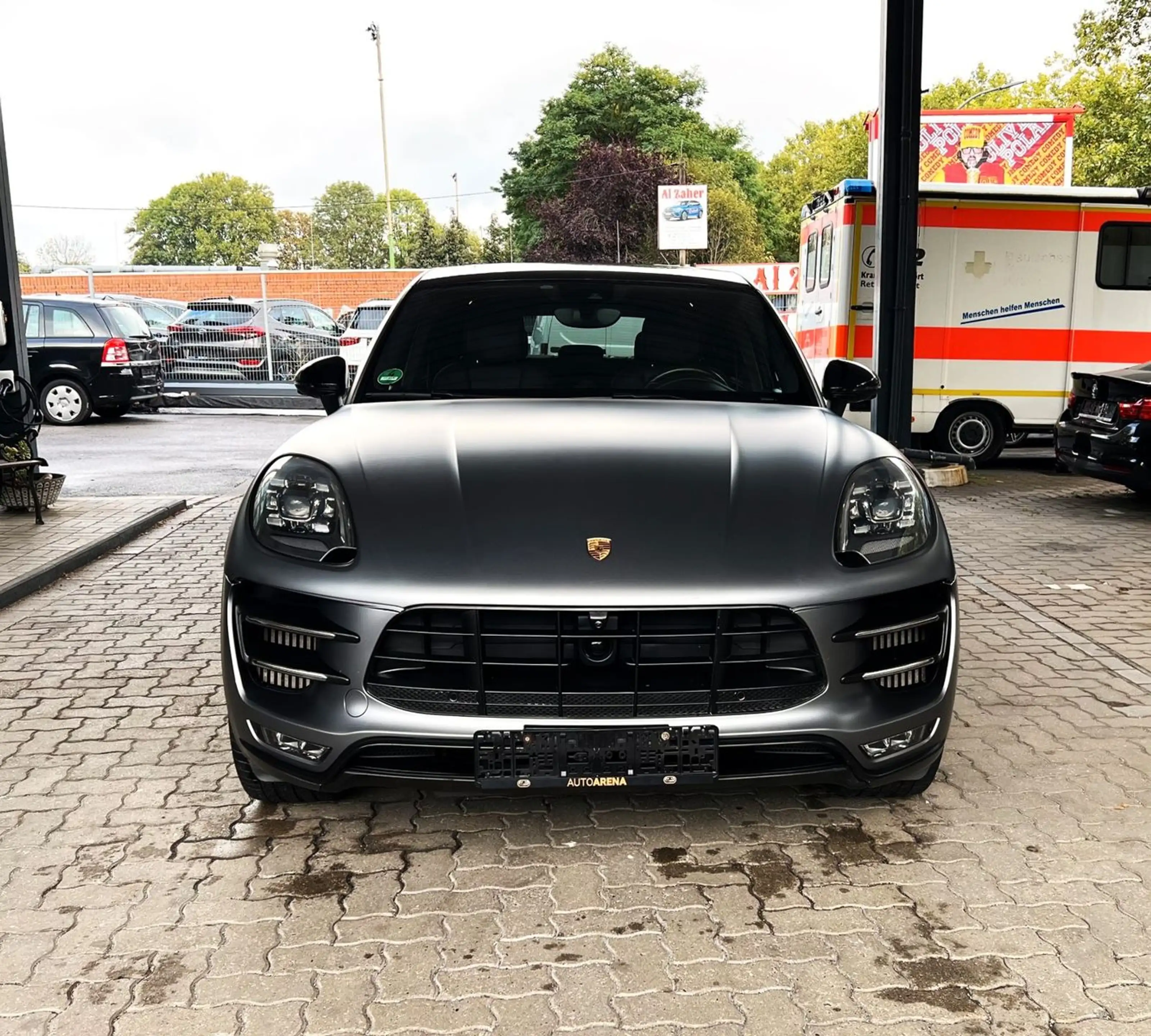 Porsche Macan Turbo/Performance Paket/324 kW/BOSE/Cam — photo 2