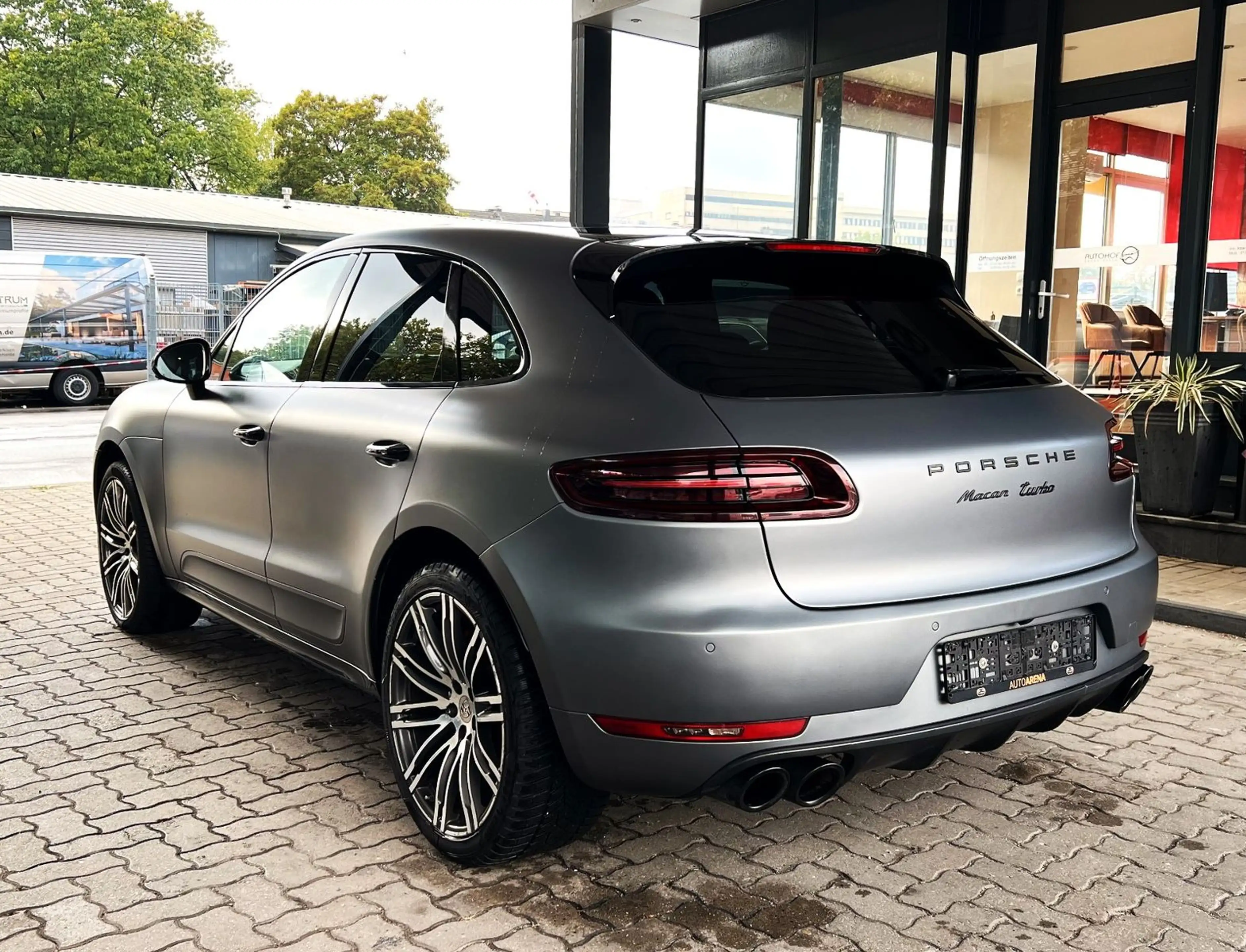 Porsche Macan Turbo/Performance Paket/324 kW/BOSE/Cam — photo 7