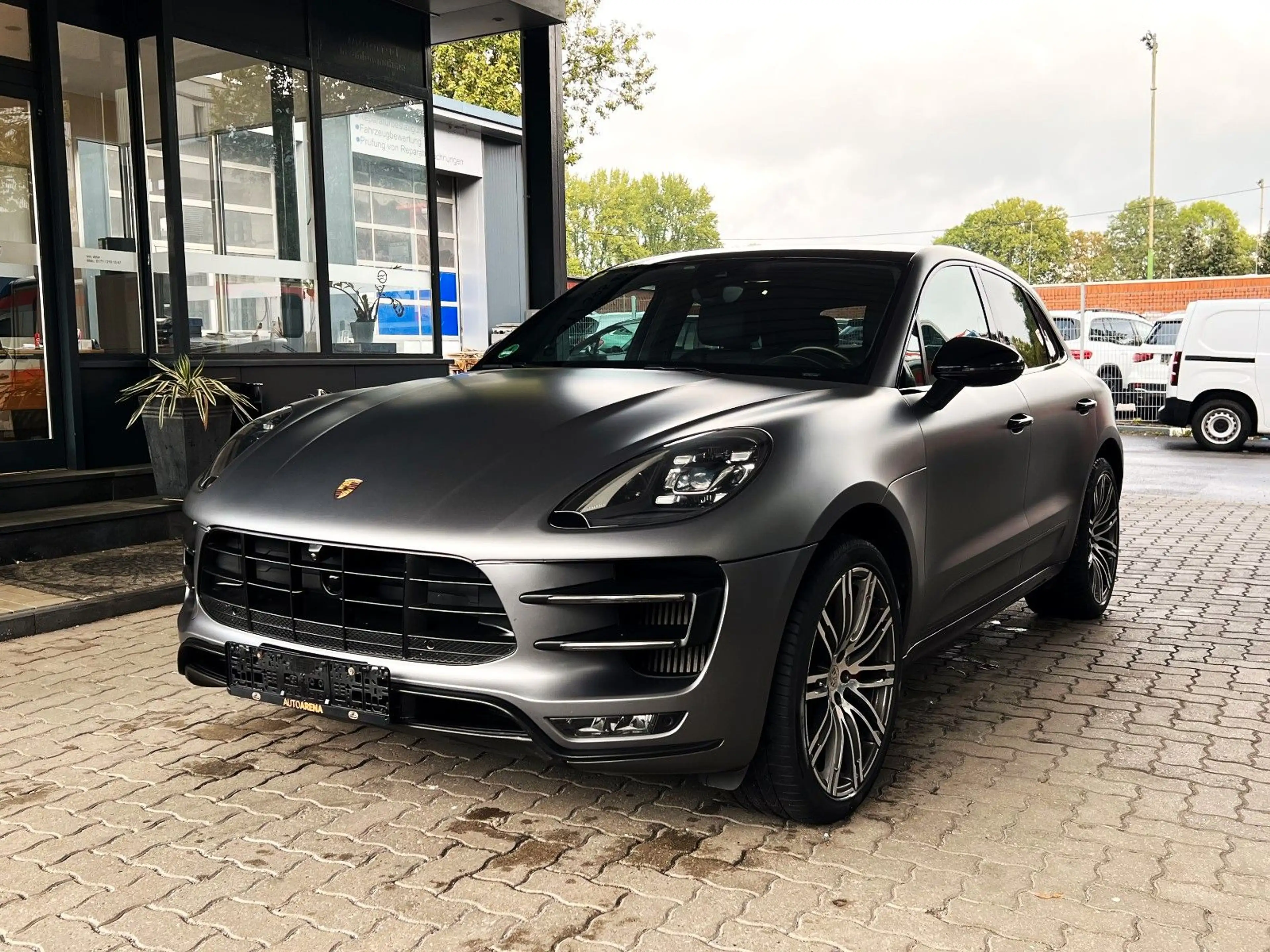 Porsche Macan Turbo/Performance Paket/324 kW/BOSE/Cam