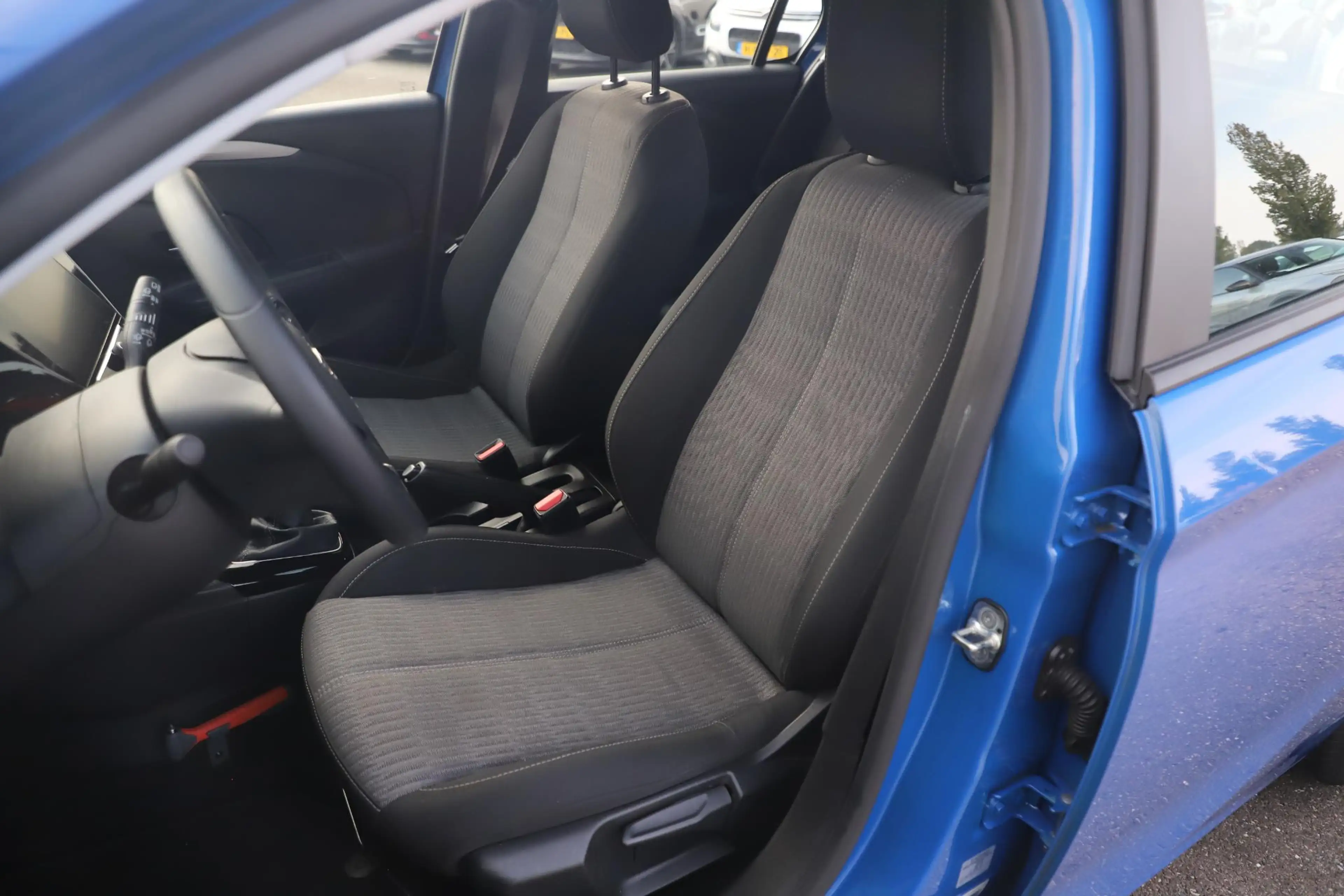 Opel Corsa 1.2 Edition 102PK NAP LMV Carplay Android Navigati — photo 6
