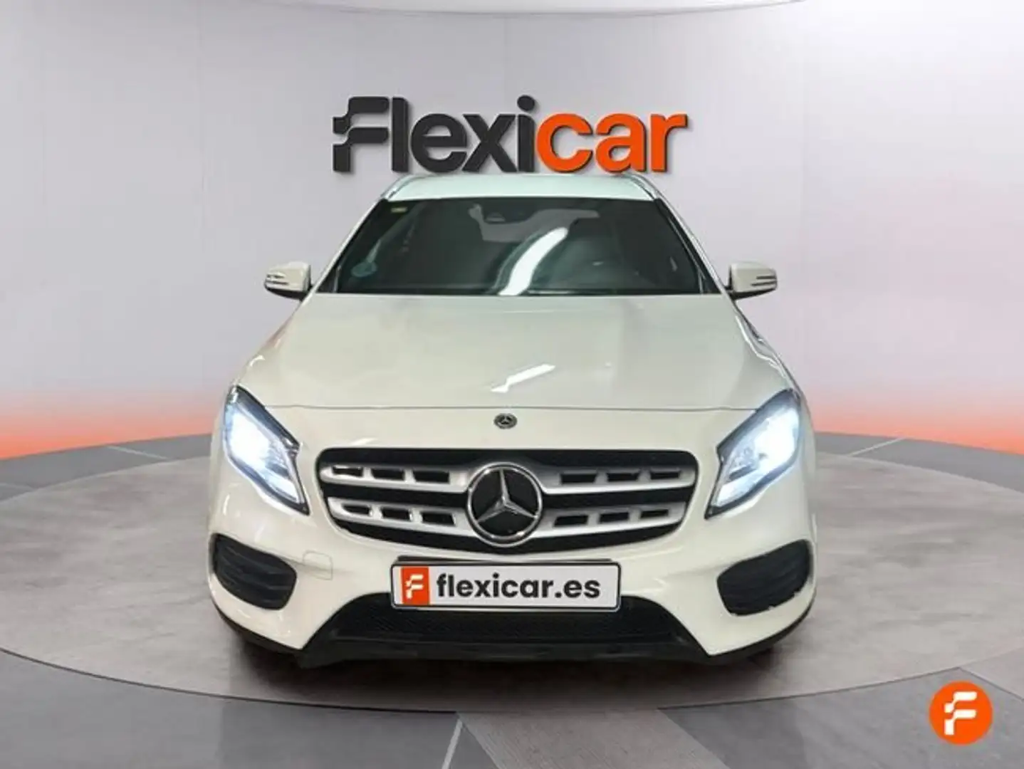 Mercedes-Benz GLA 180 Blanco - 2