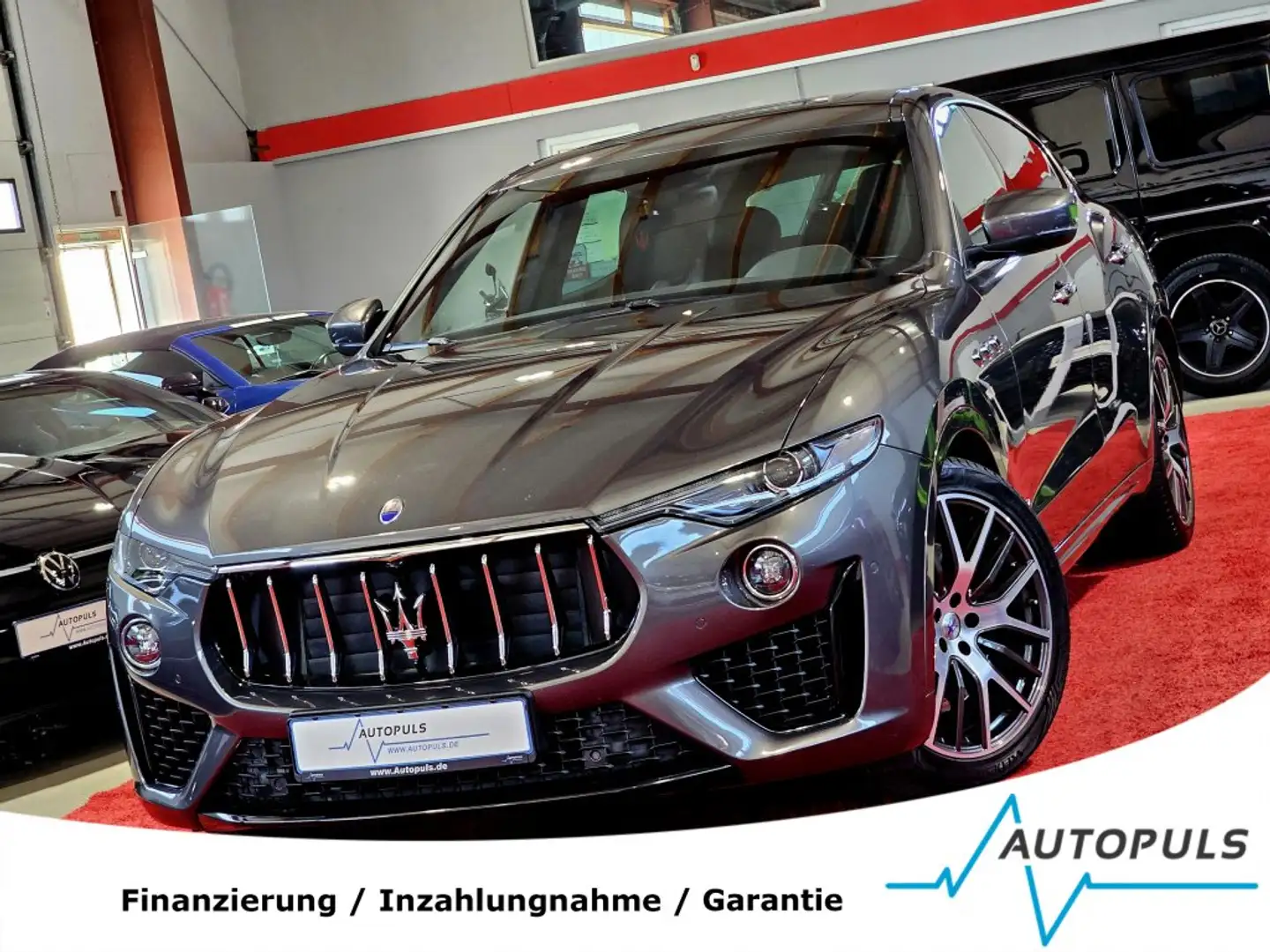 Maserati Levante GRANSPOR*CARPLAY*DAB*LUFTFAHRWERK* Grau - 1