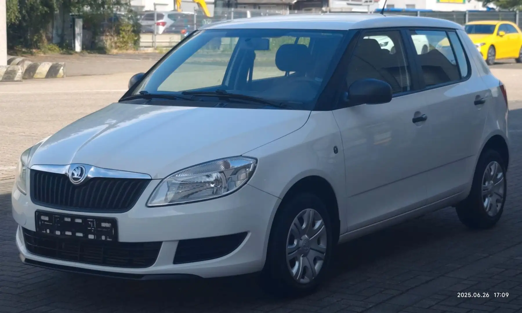 Skoda Fabia Active 52Tkm Weiß - 2