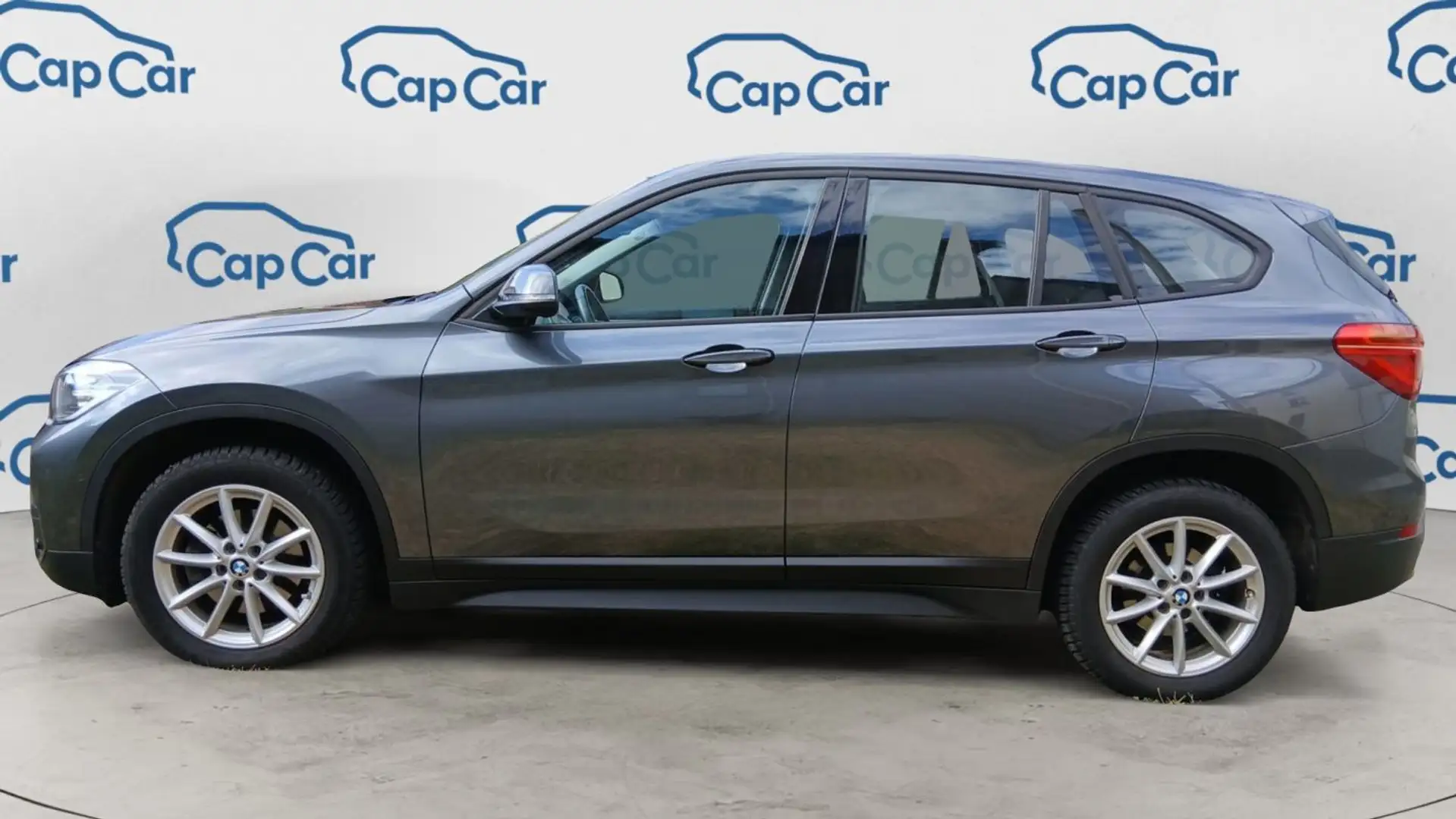 BMW X1 2.0 18D 150 Lounge - 2