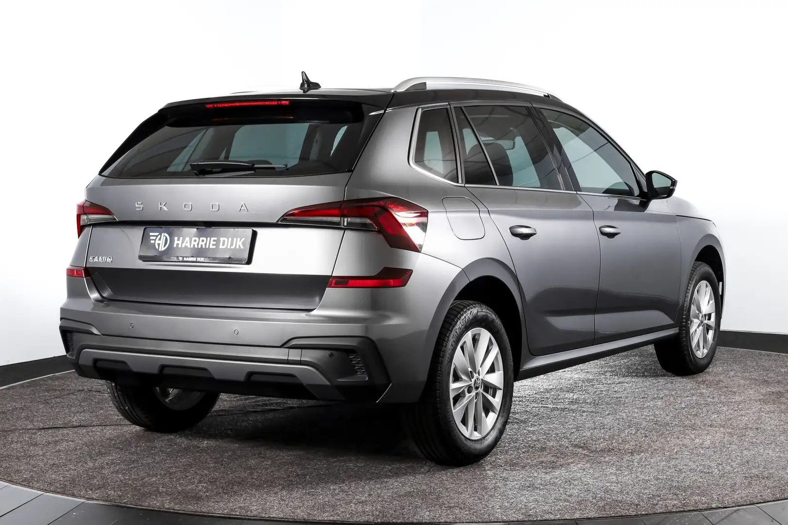 Skoda Kamiq 1.0 TSI 110 PK Business Edition - Automaat | Dig. Grijs - 2