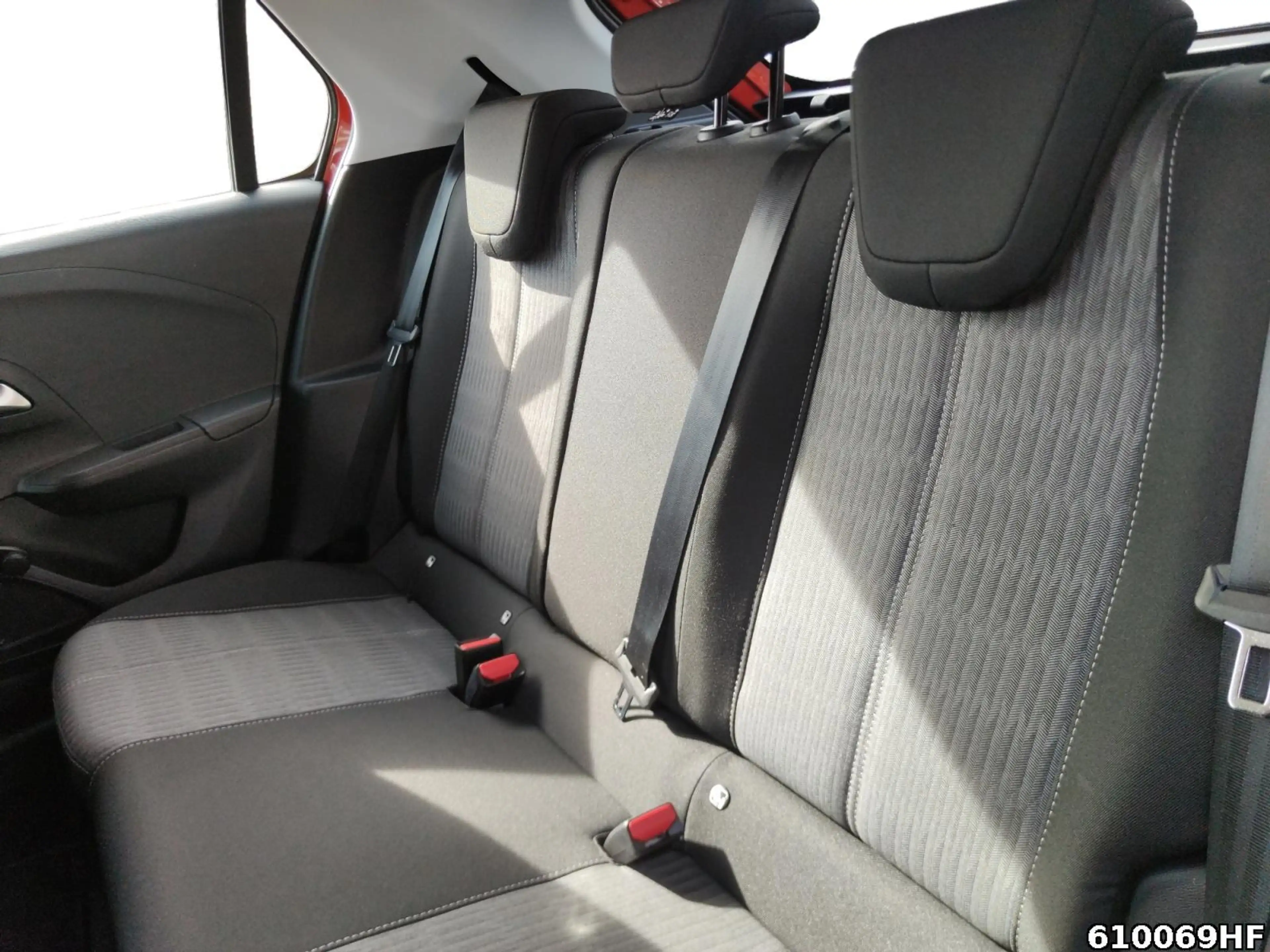 Opel Corsa e Edition — photo 10