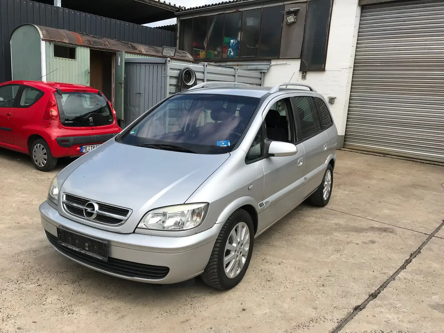 Opel Zafira Njoy mit Style-Paket Argent - 1